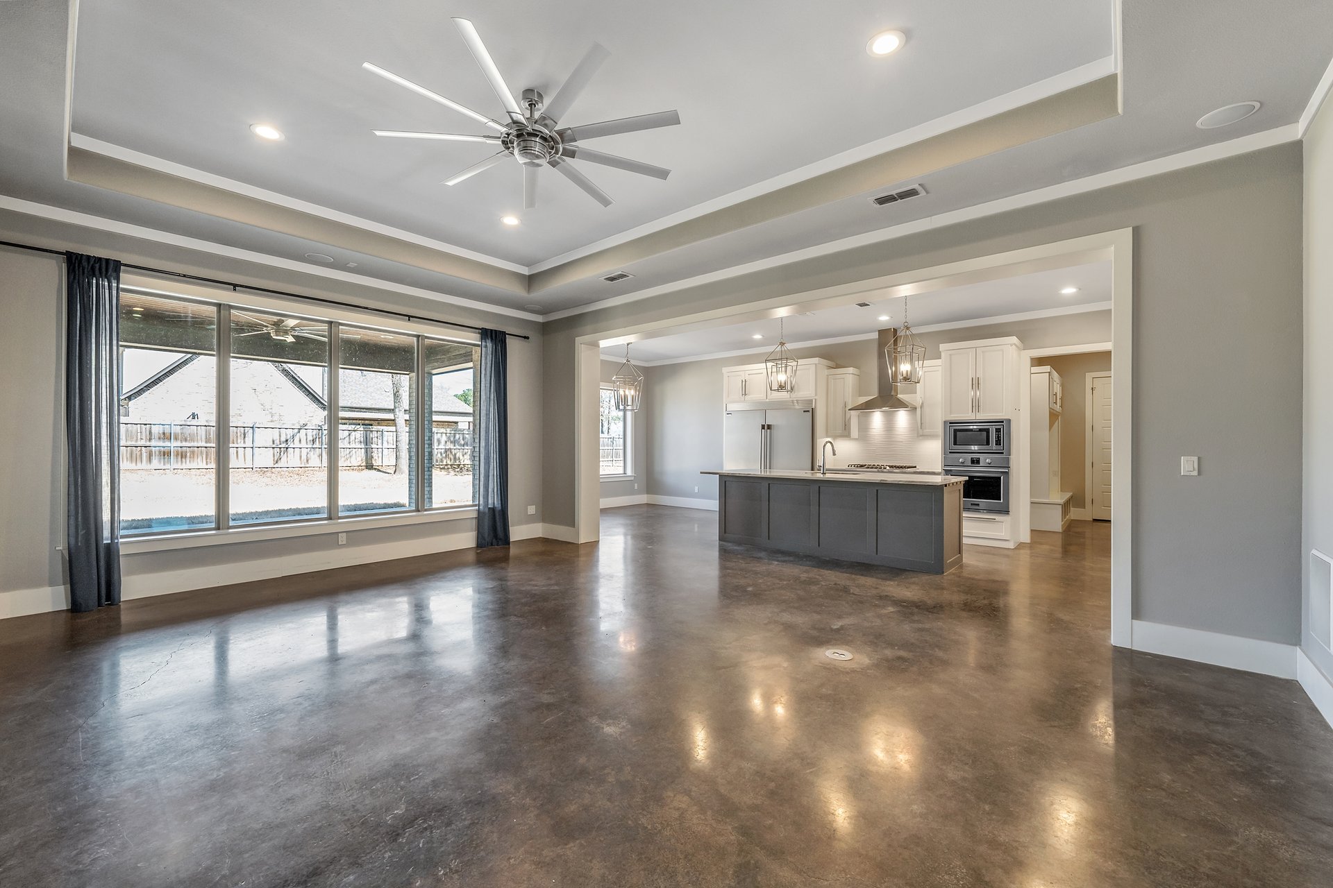 1569 Cooks Crossing