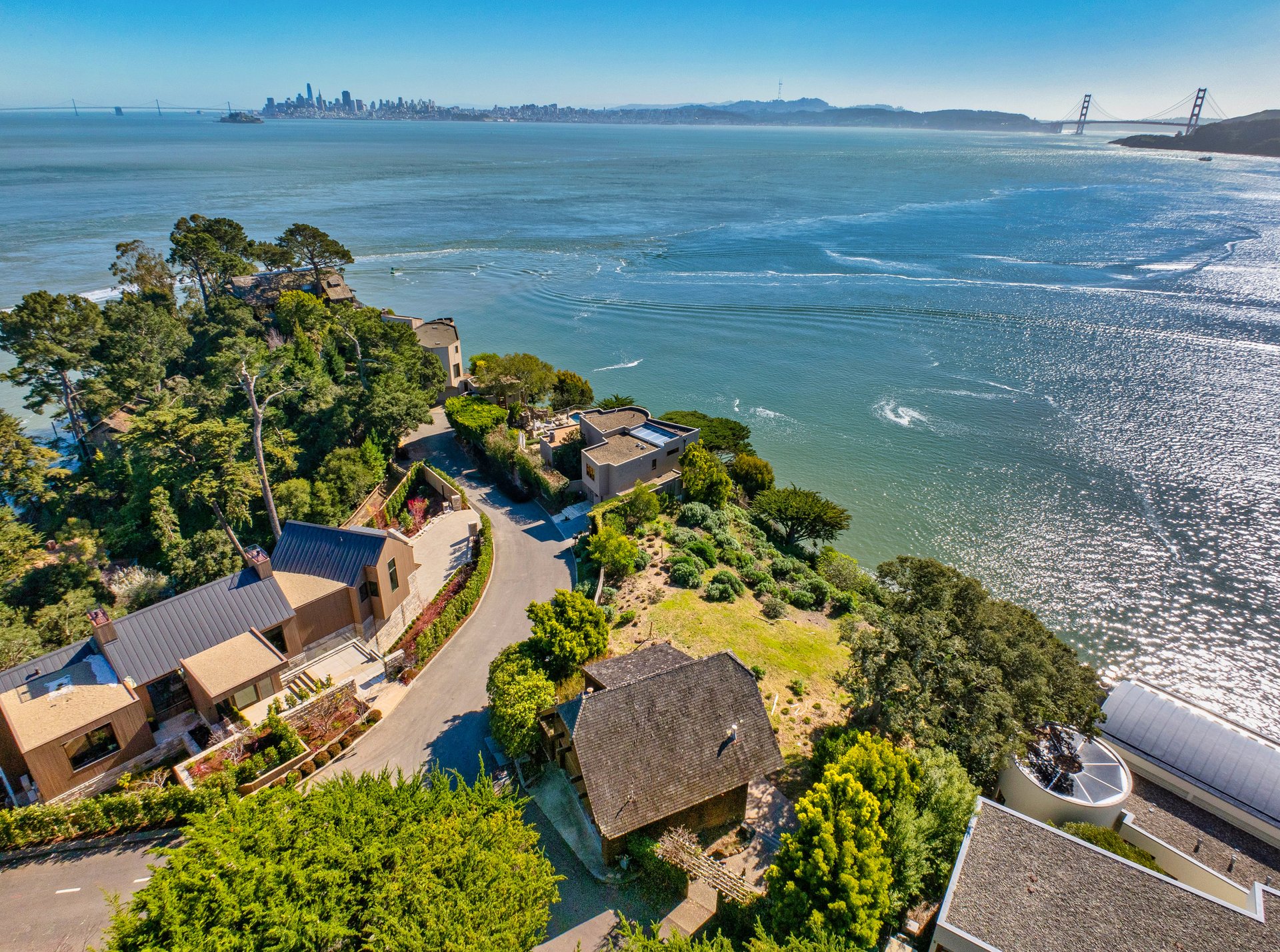 Incredible Lot with Extraordinary Views