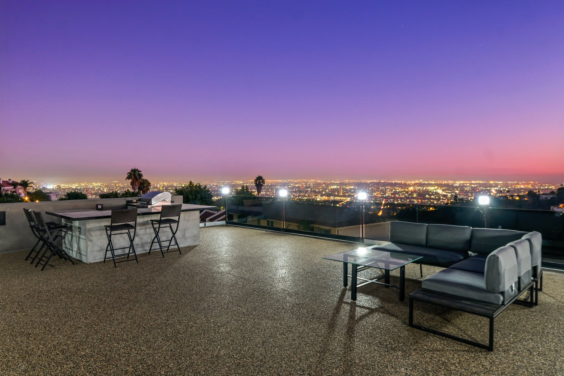 7911 Oceanus Dr, Hollywood HIlls