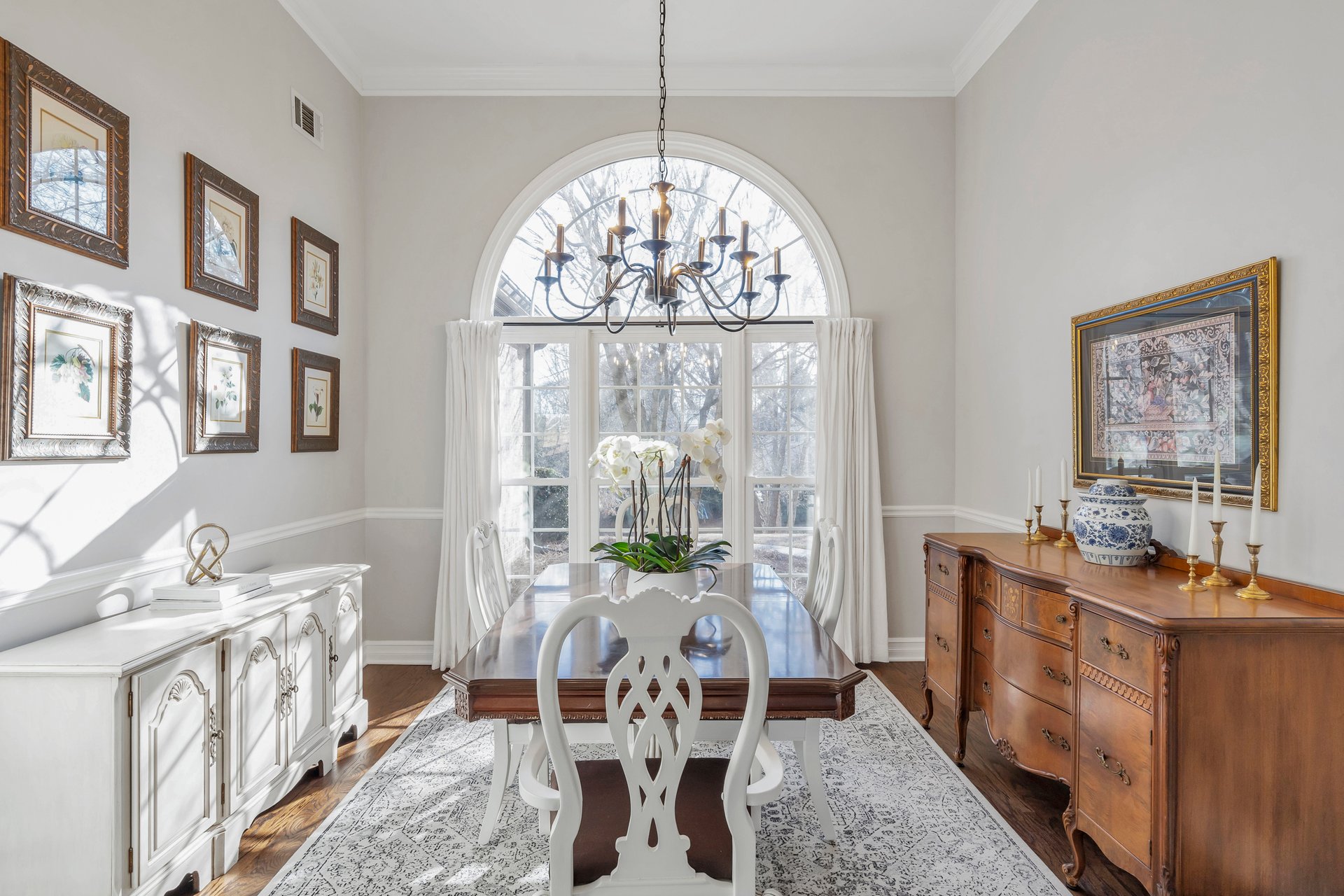 1075 Julius Drive