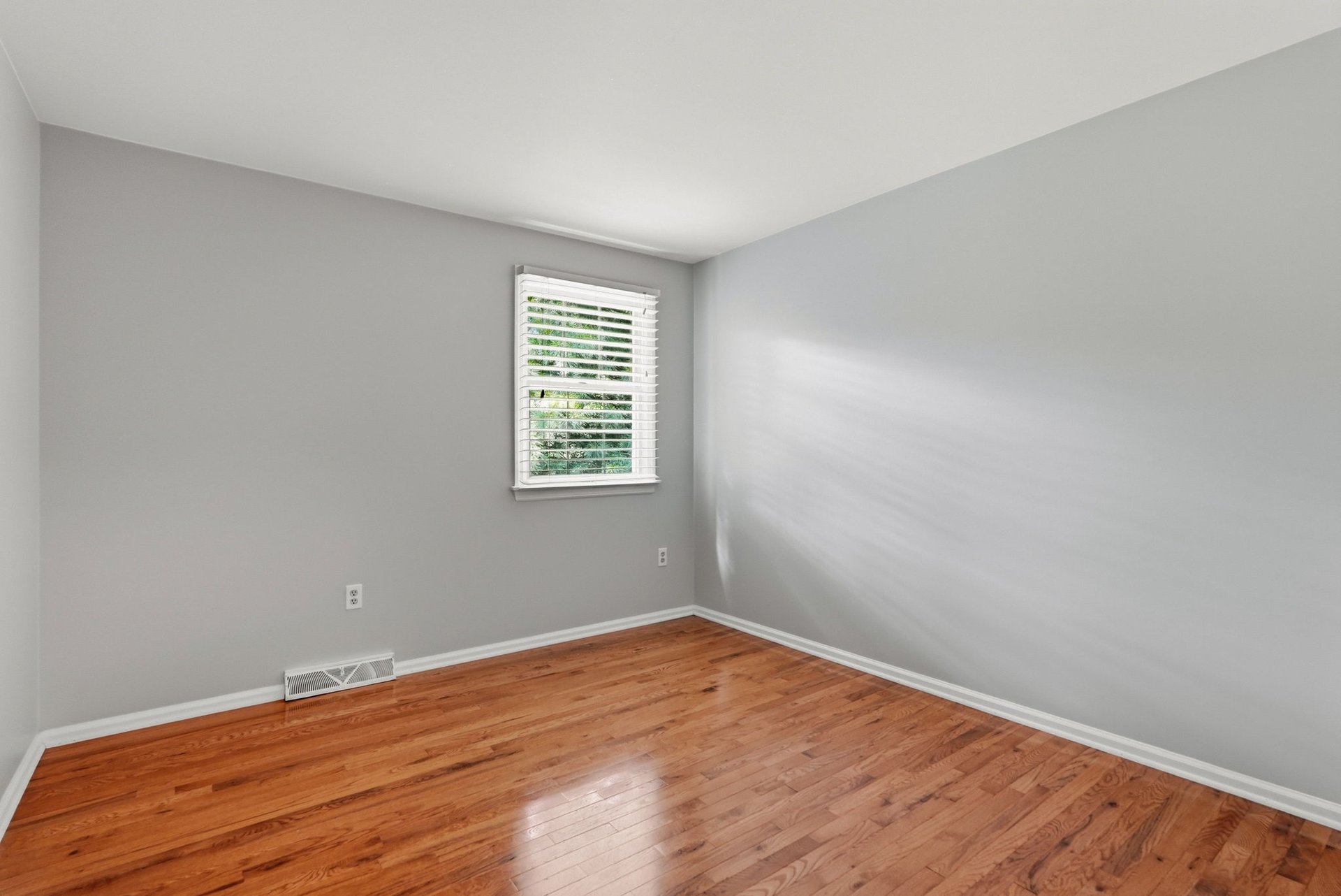 224 Thornberry Circle