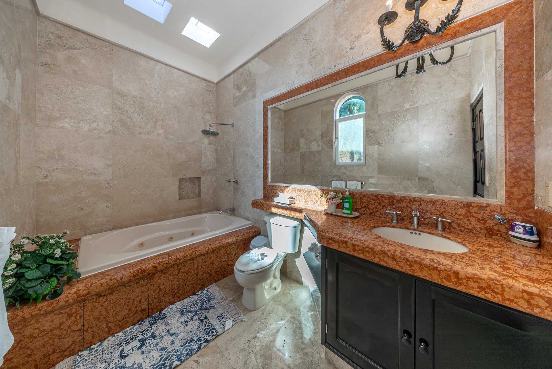 Villa Maravilla Puerto Aventuras | Golf-Front Luxury Villa