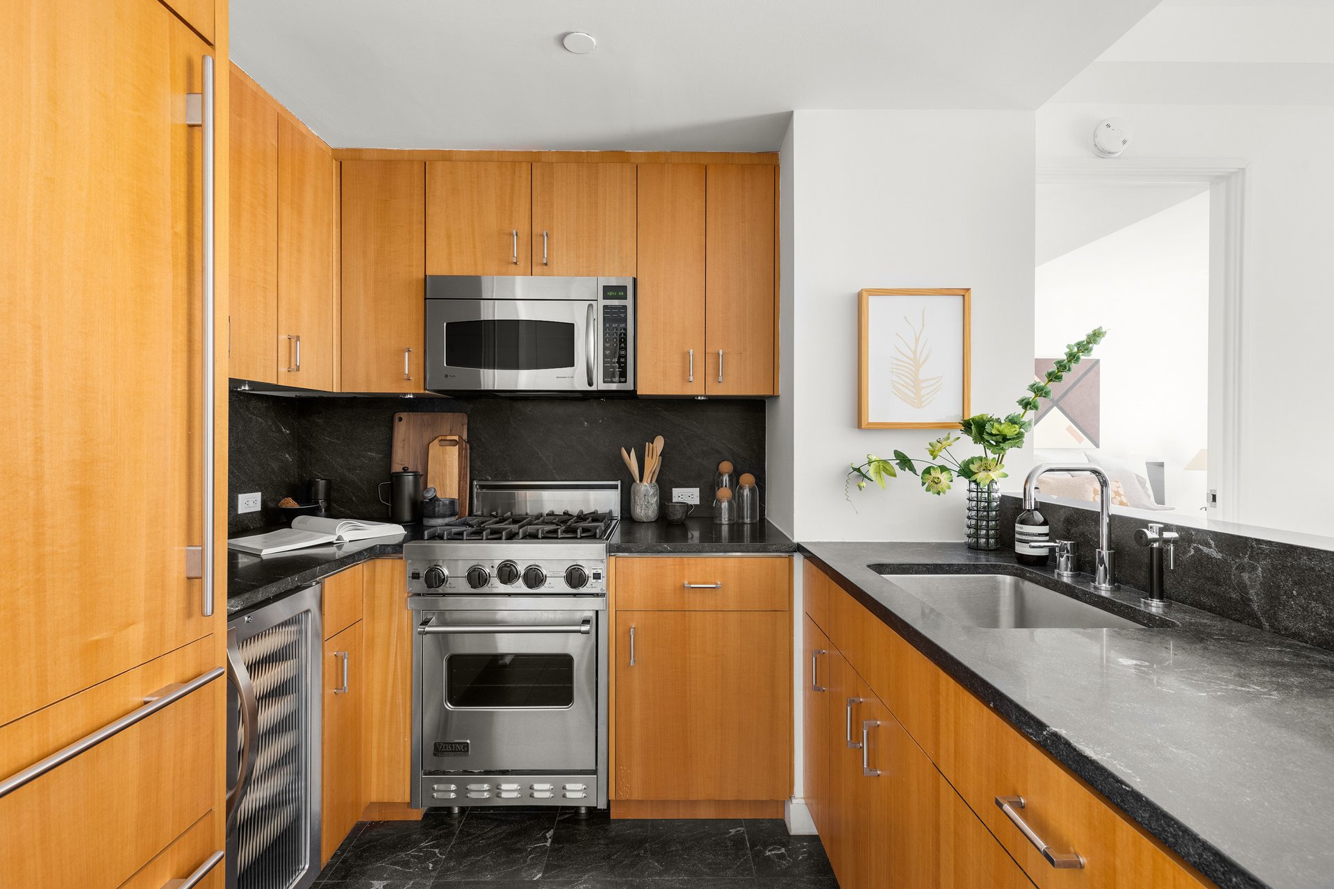 100 W 58th Street 8C