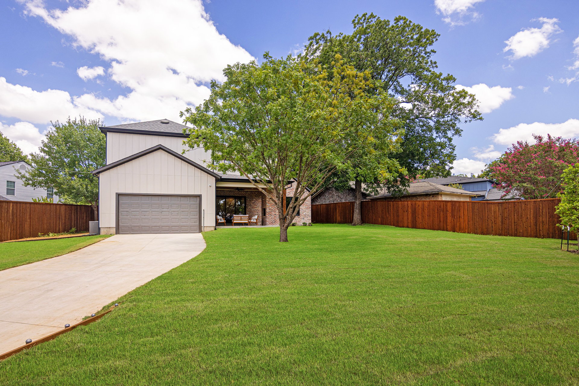 9410 Gatetrail Drive