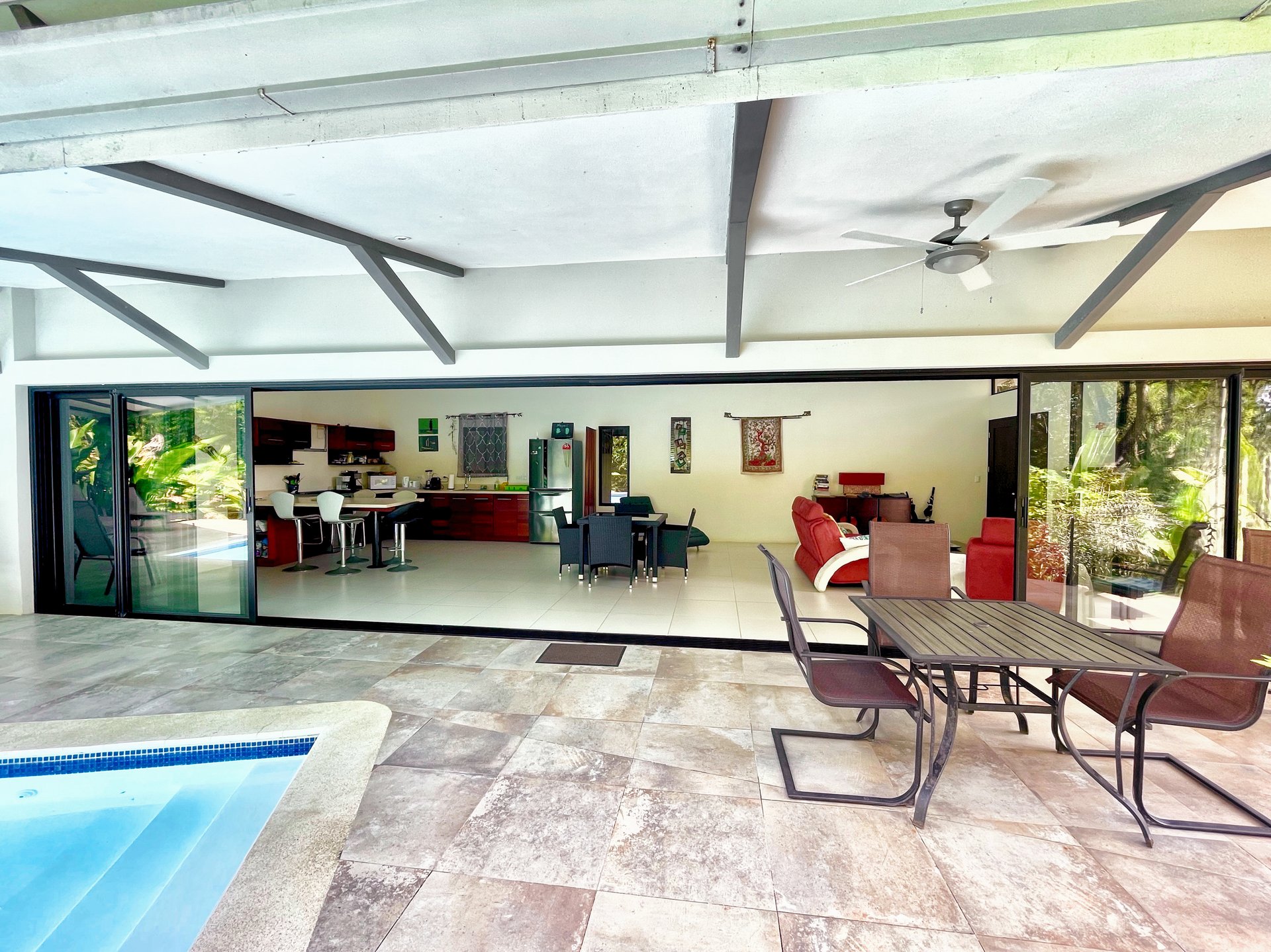 2.24 ACRES – 7 Bedrooms Ocean View Boutique Hotel With Two Pools, 5 Minutes to Uvita, Multiple Rental Options!!