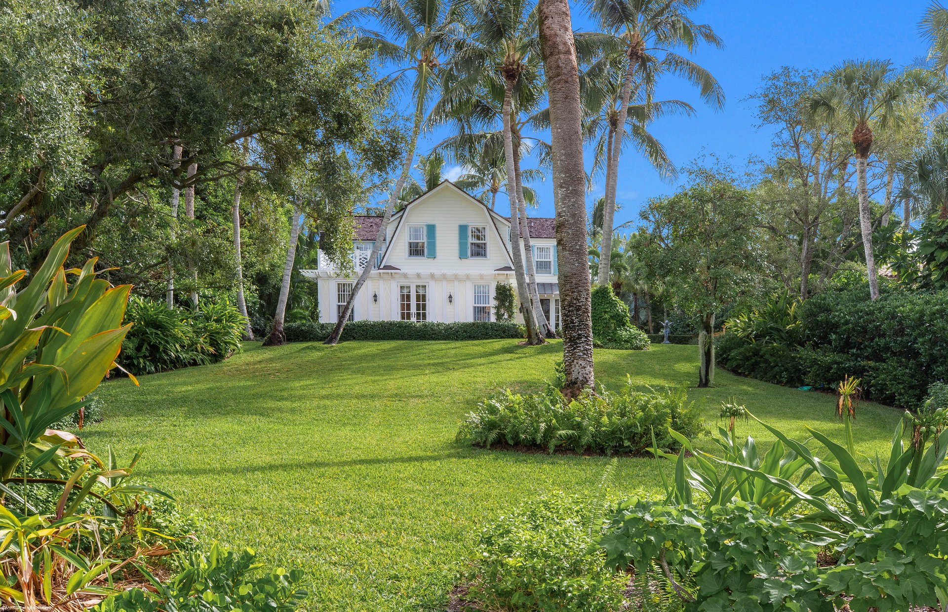 116 Gomez Rd