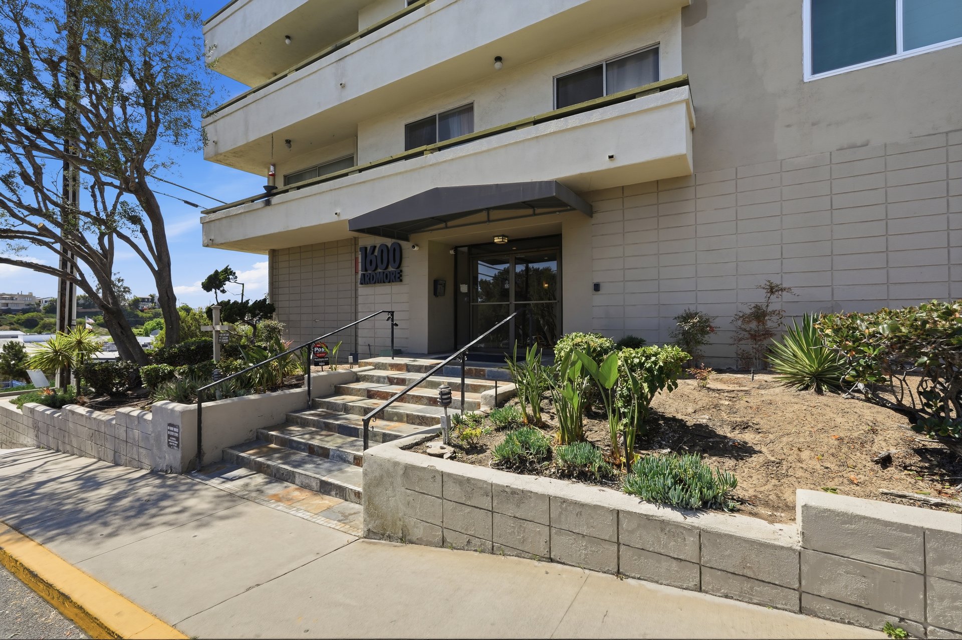 1600 Ardmore Avenue 231