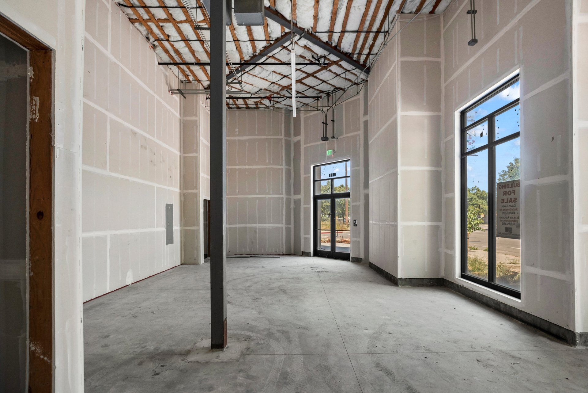 New Construction 7,750 SF Retail/Office Bldg. For Sale