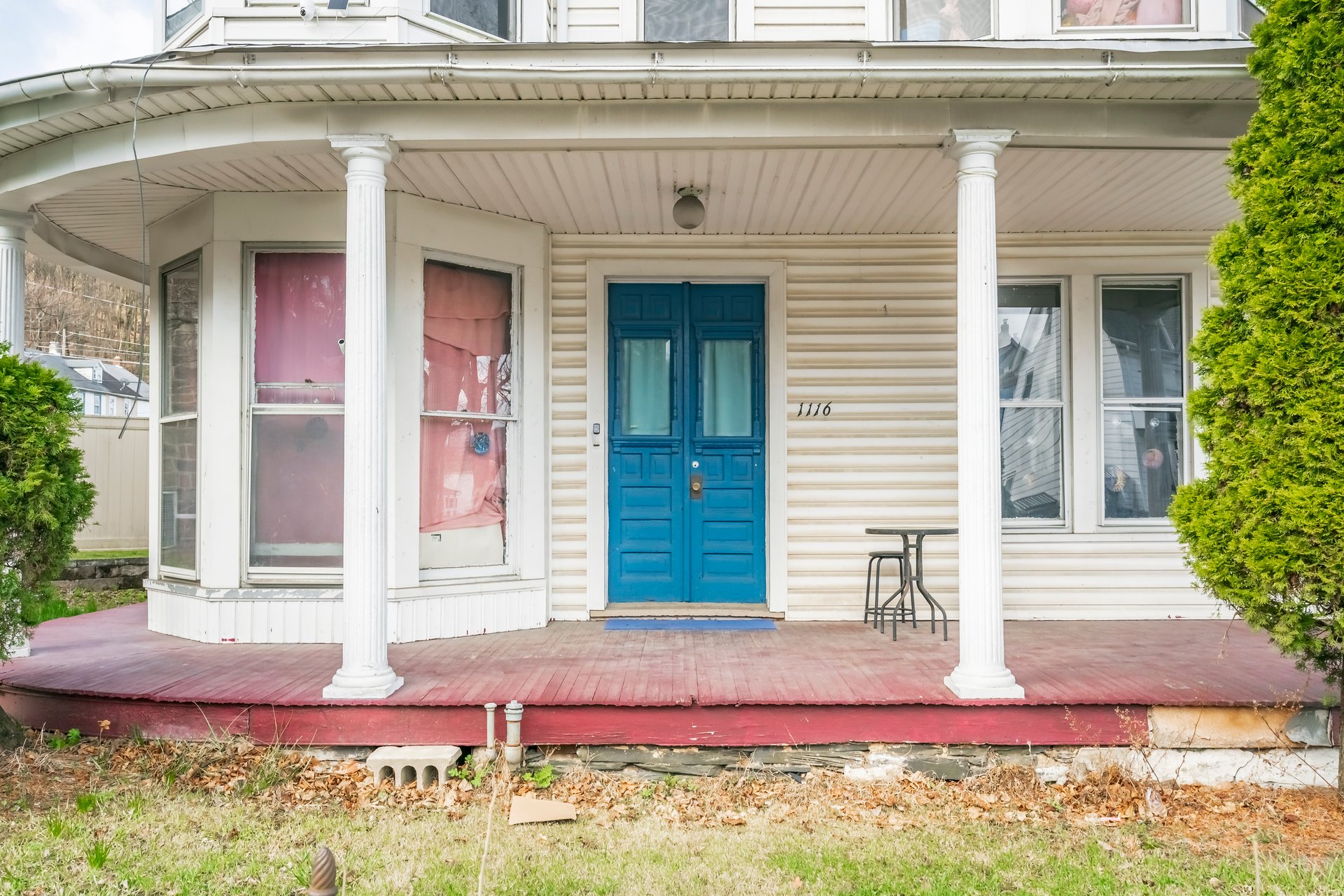 1116 Main Street