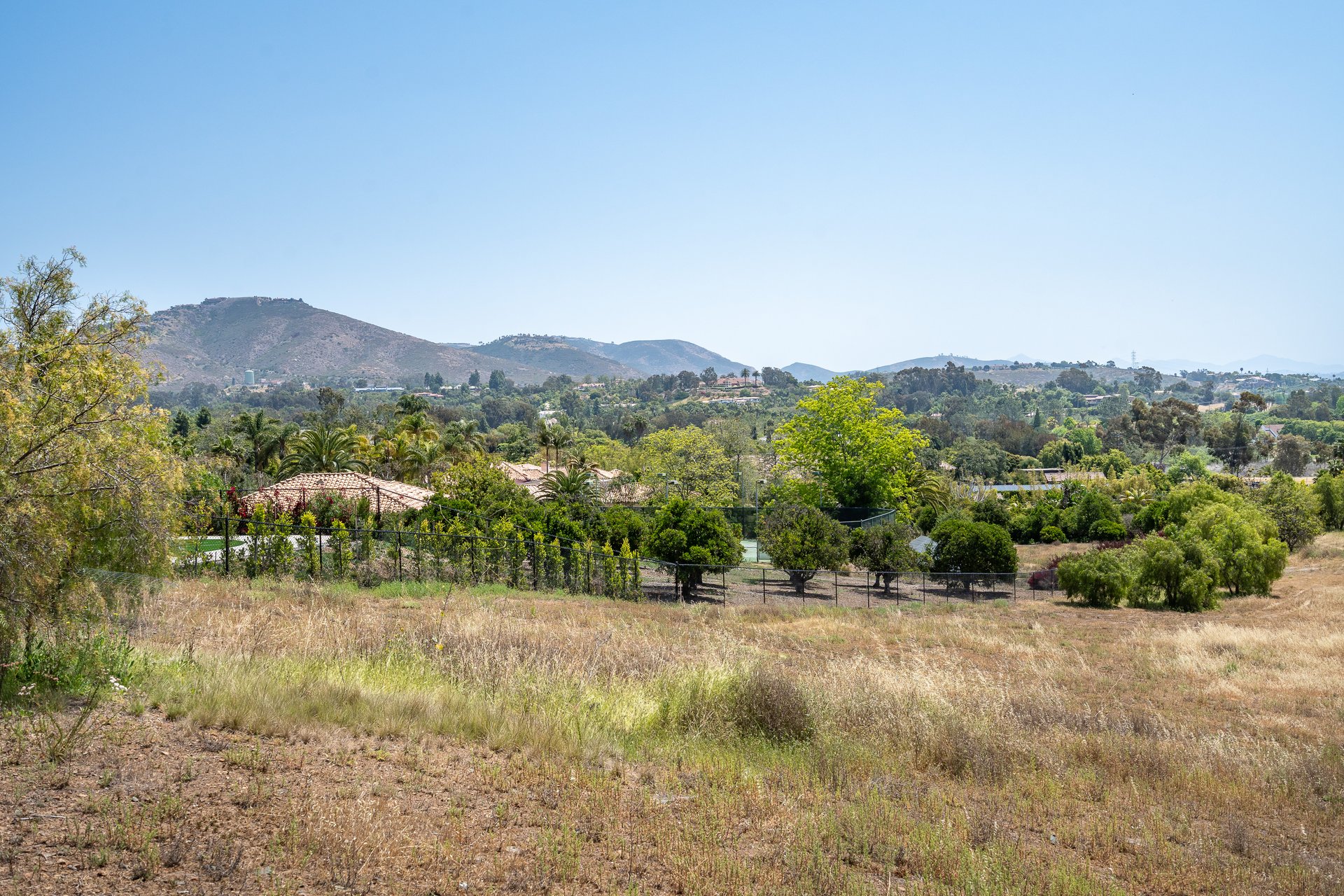 Expansive Lot in the Covenant