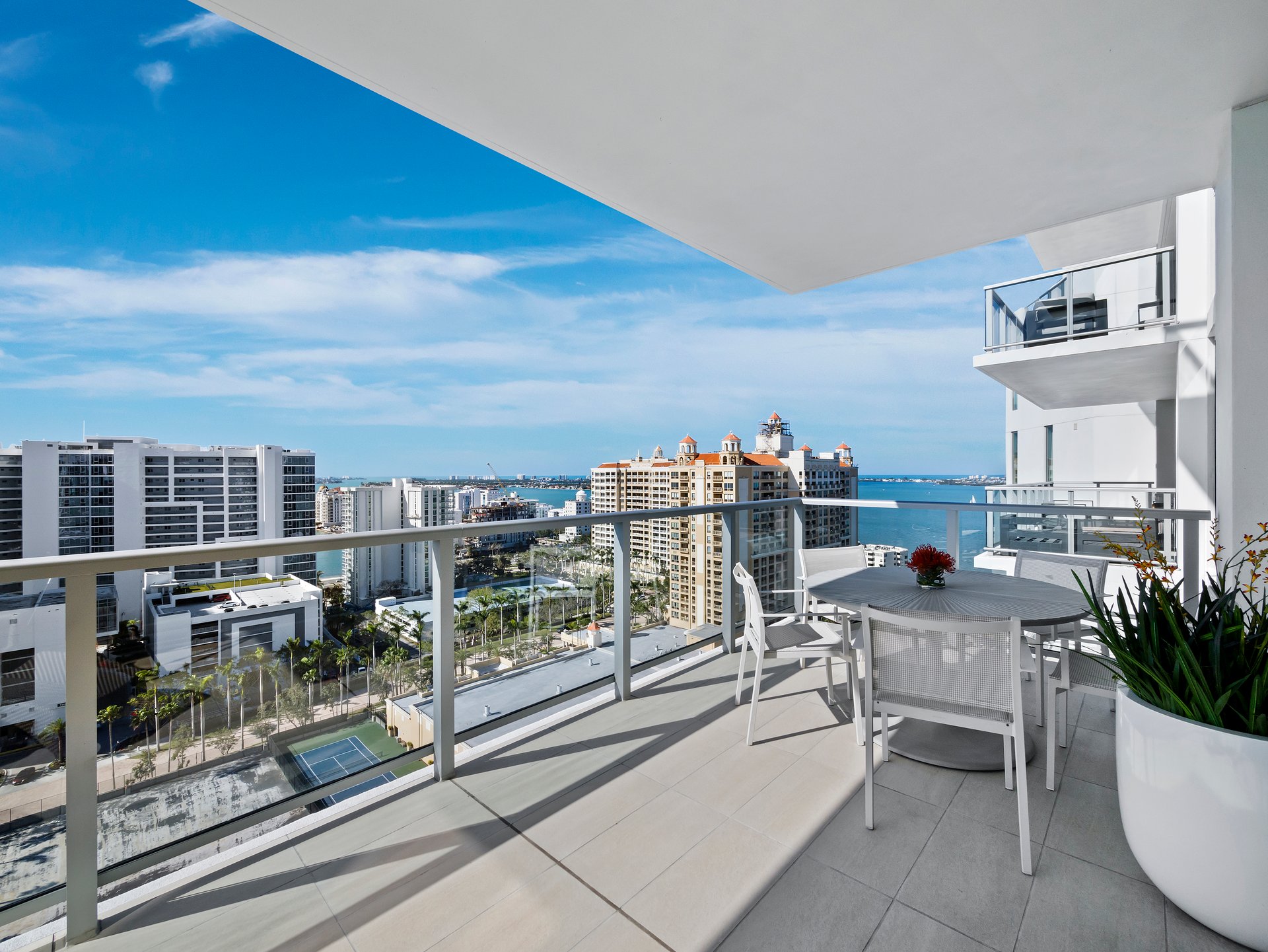 301 QUAY COMMONS #1708