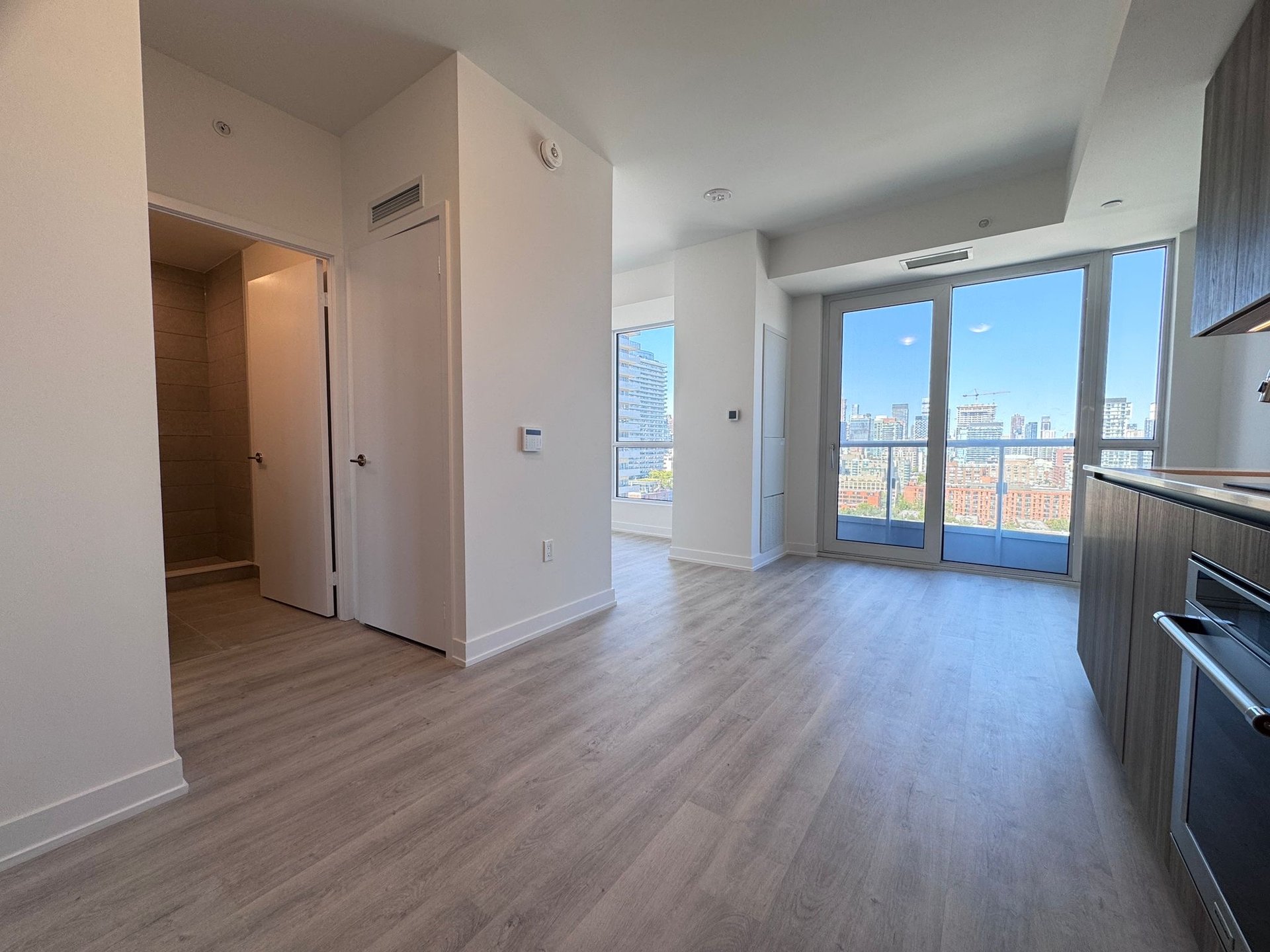 15 Richardson Street Unit: 1703
