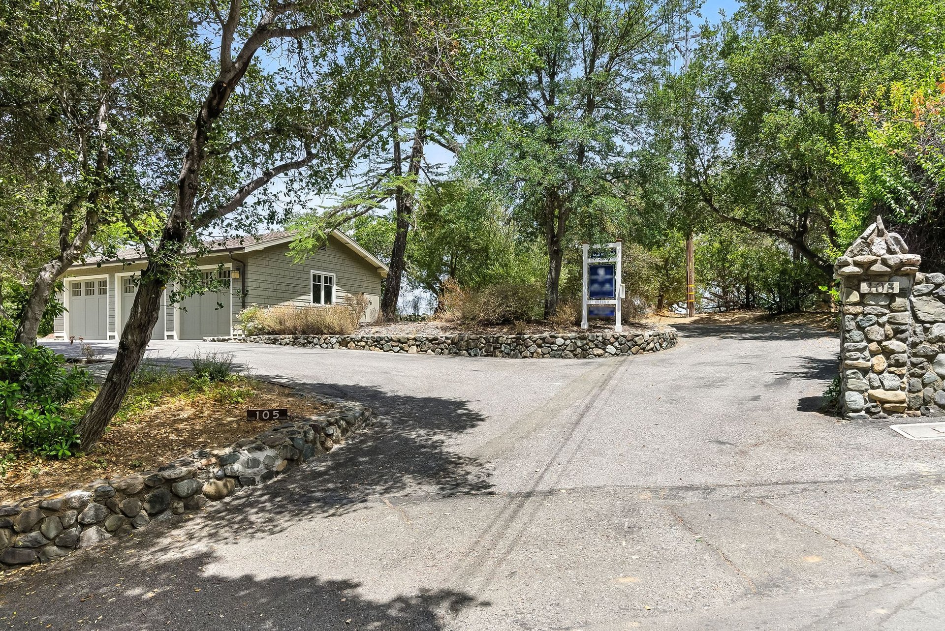 105 Highland Ave