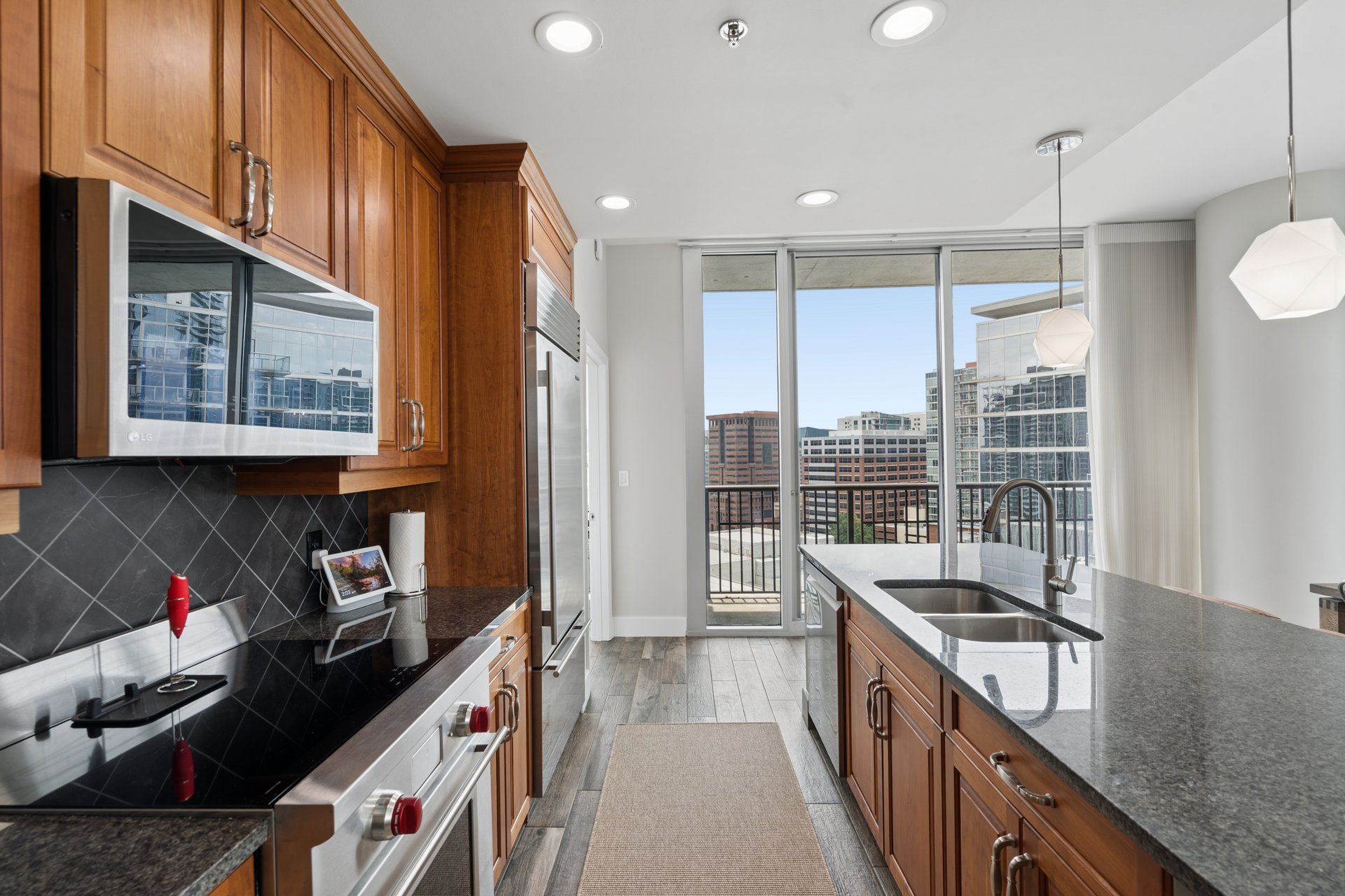 1080 Peachtree Street NE Unit 1711