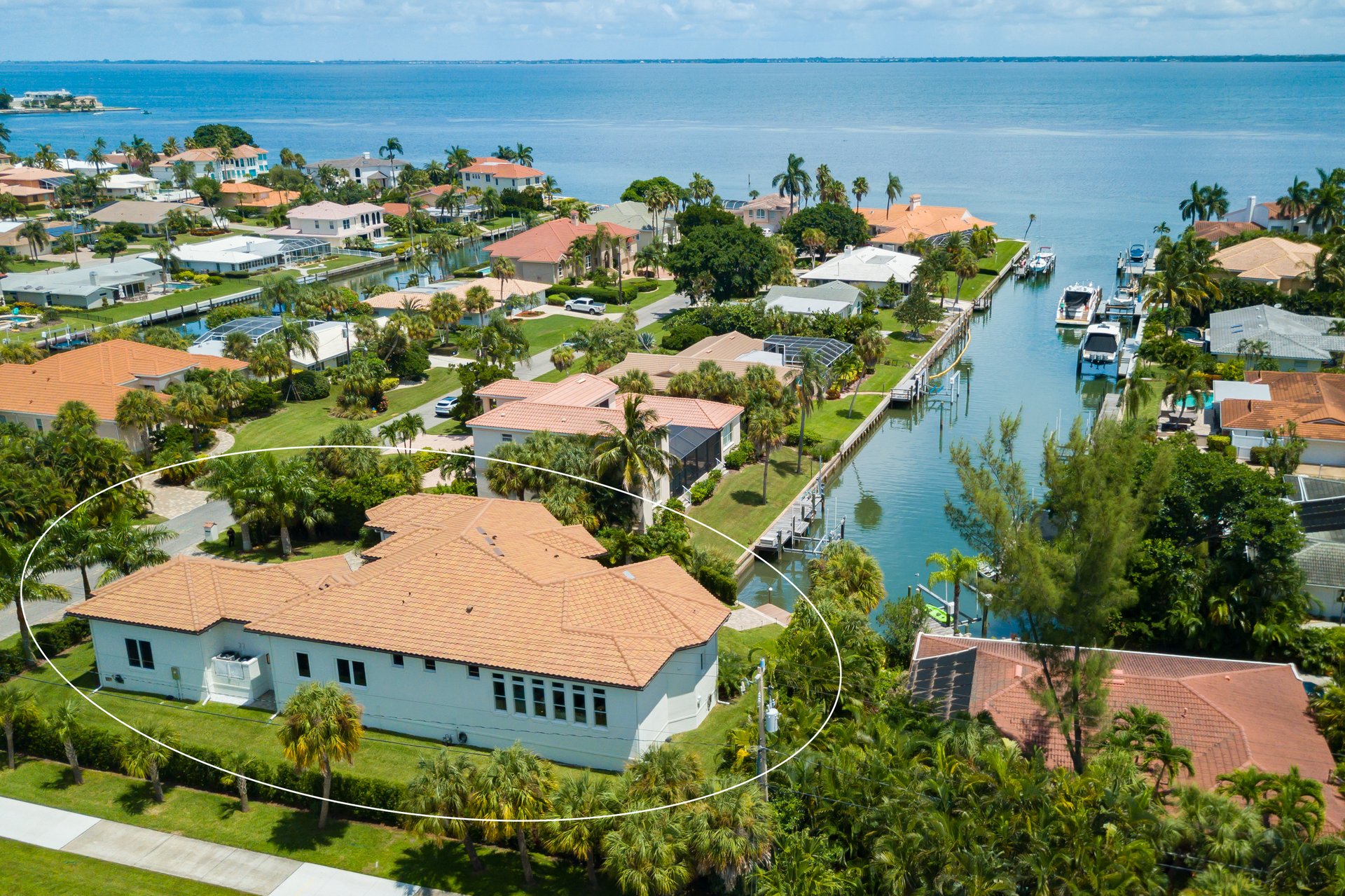 500 Ketch Lane, Country Club Shores, Longboat Key