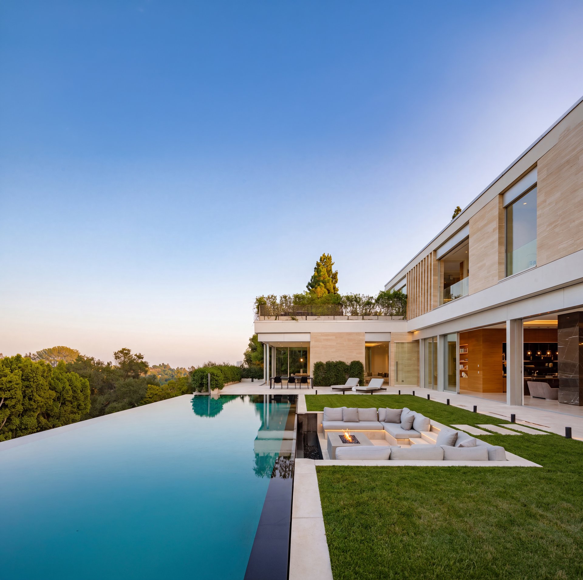 642 Perugia Way, Bel Air