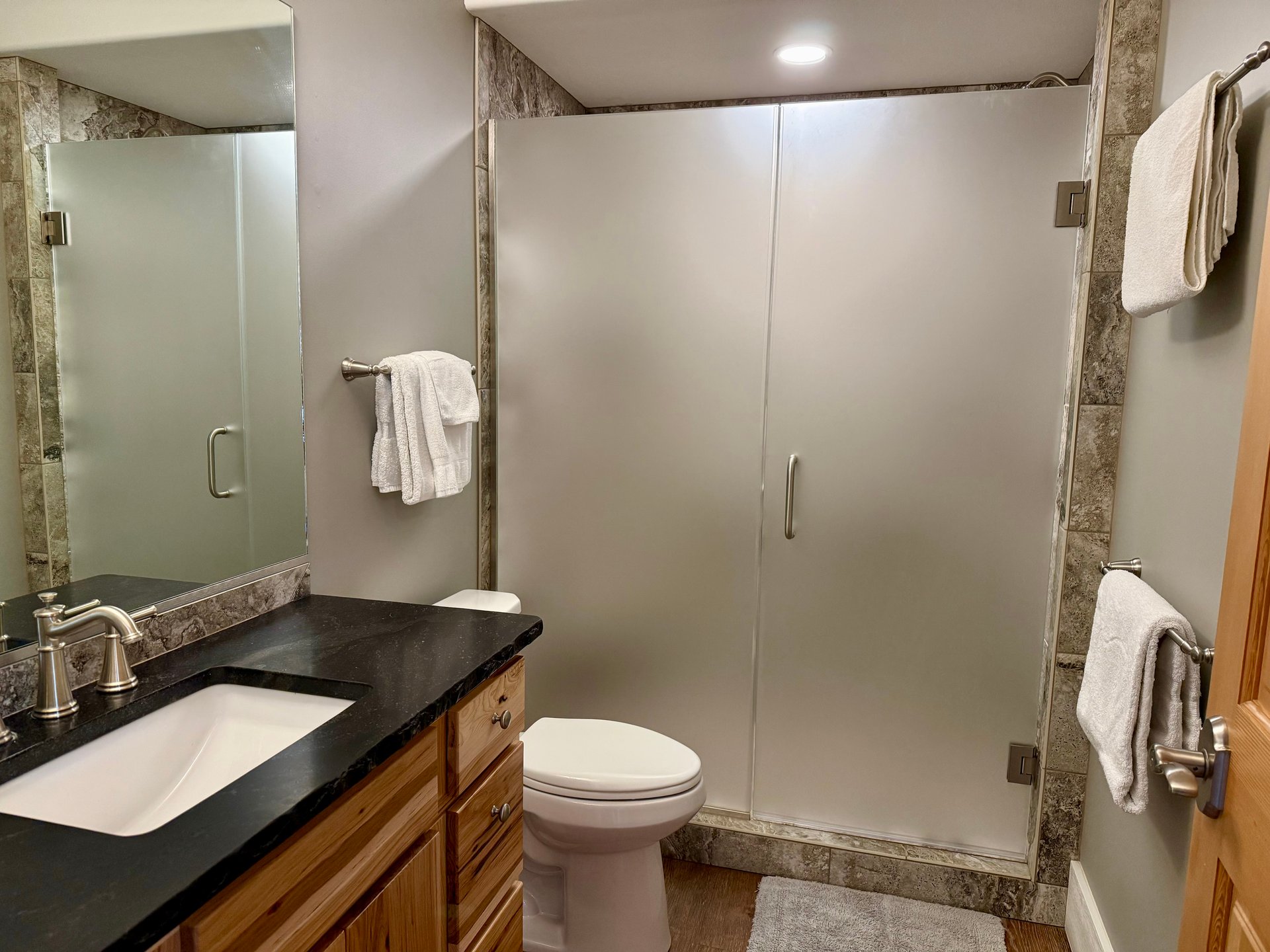 11 Creekside Lane