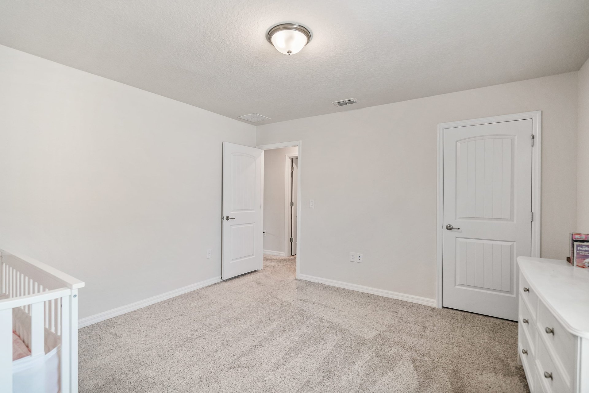 7604 POOL COMPASS LOOP 