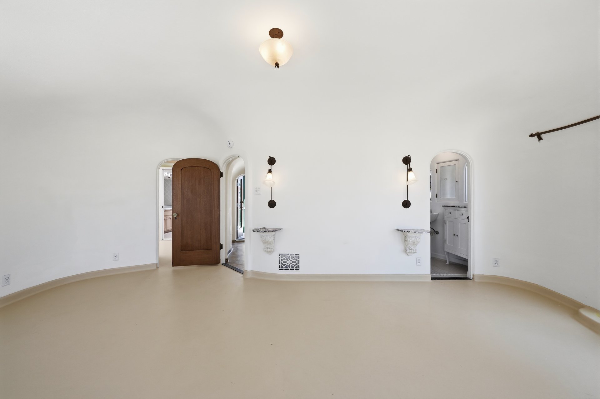 1602 The Strand (Entire Property)