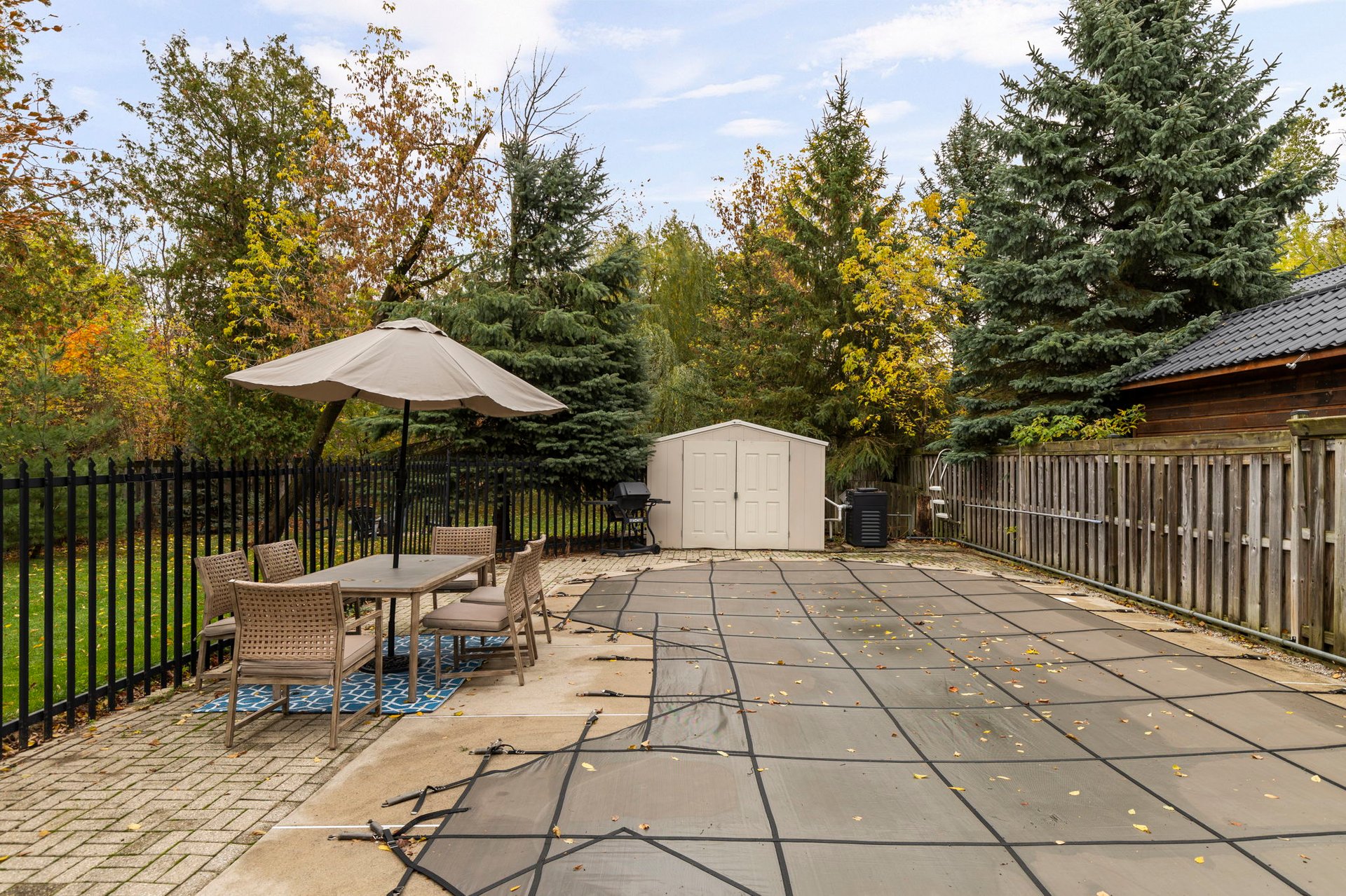 381 Cox Mill Road, Barrie