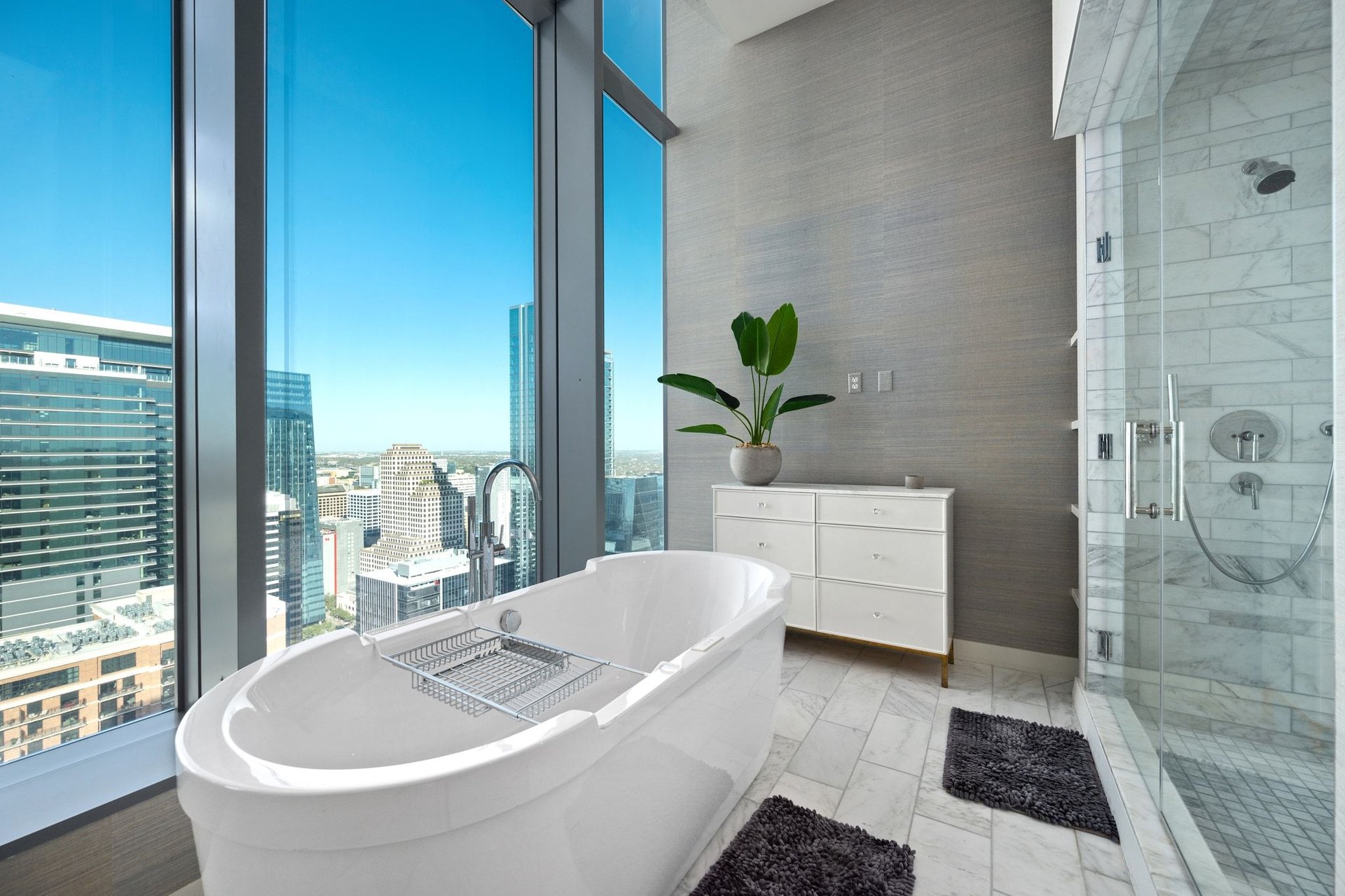210 Lavaca Street #3503