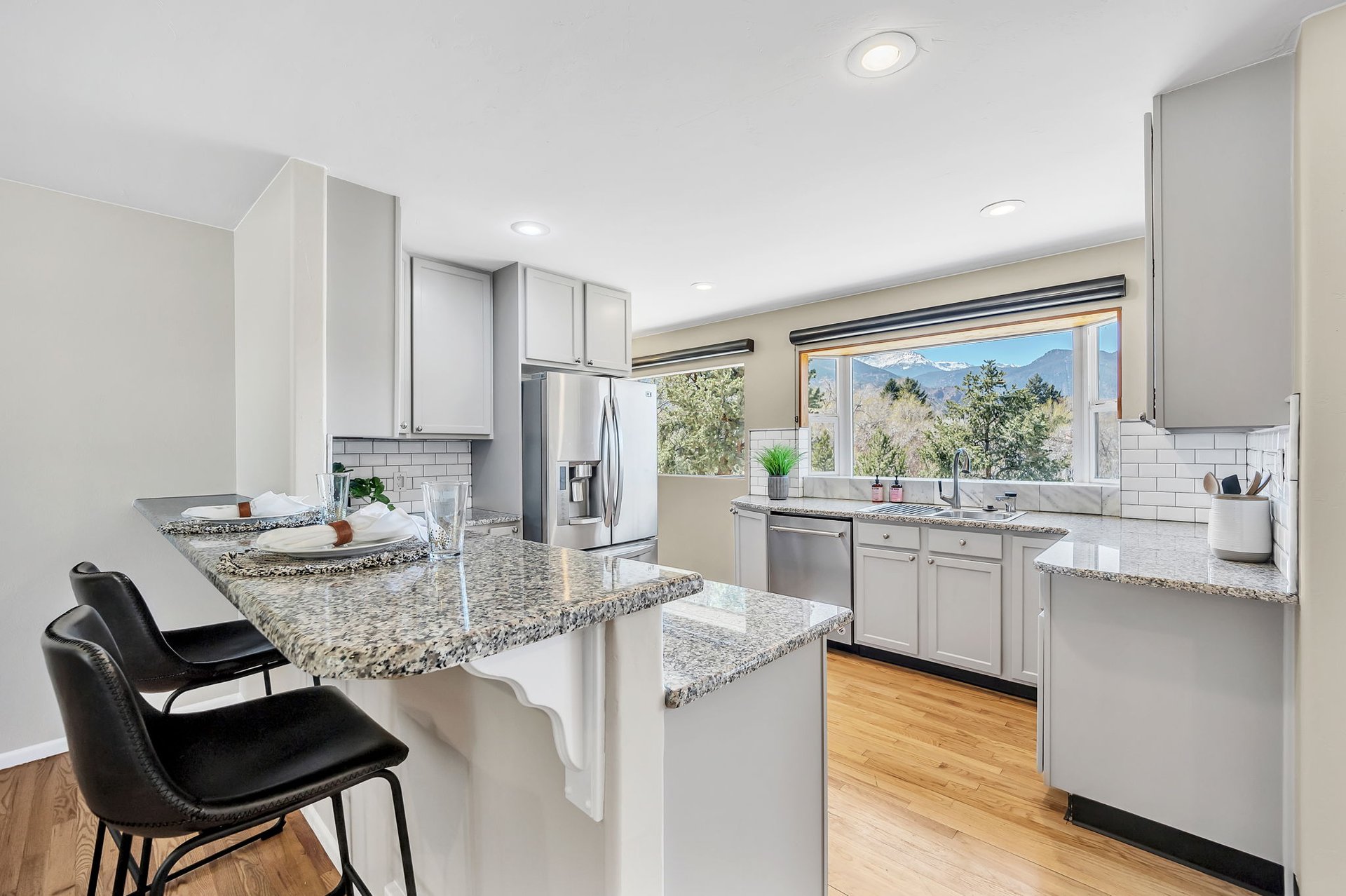 214 Crystal Hills Boulevard