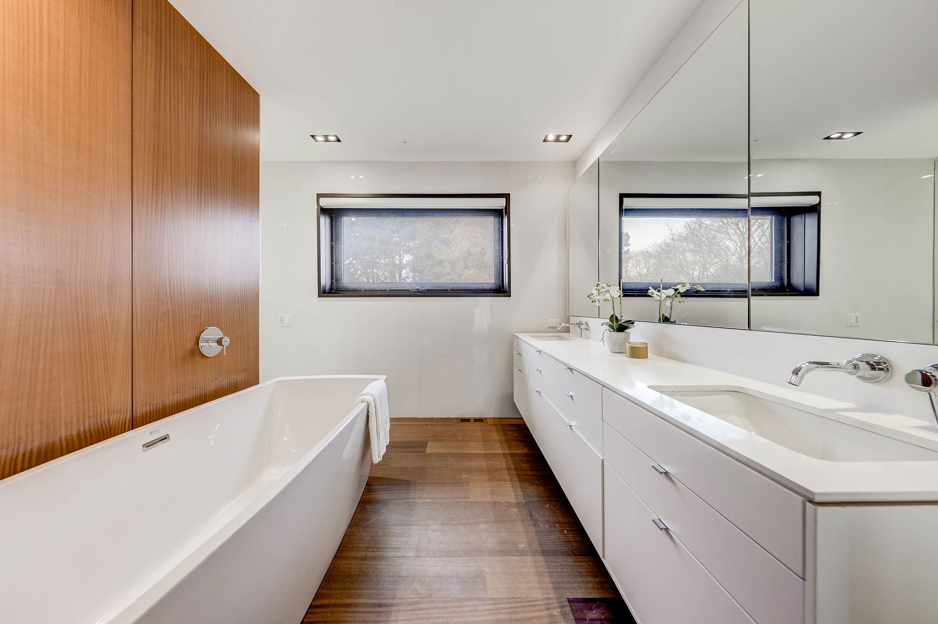 SOLD: Urban-Style Entertainer's Paradise