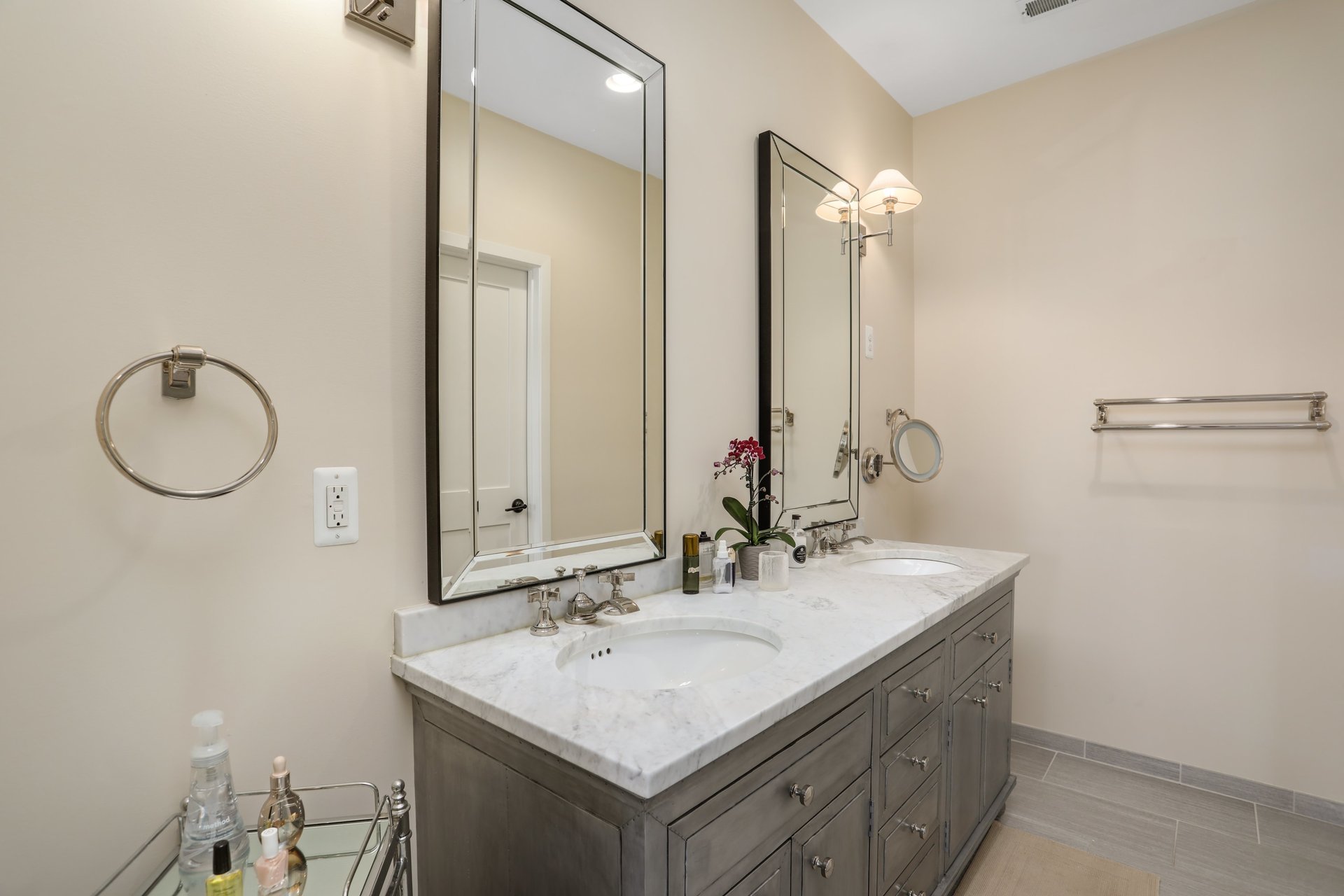 444 West Willis Street #411