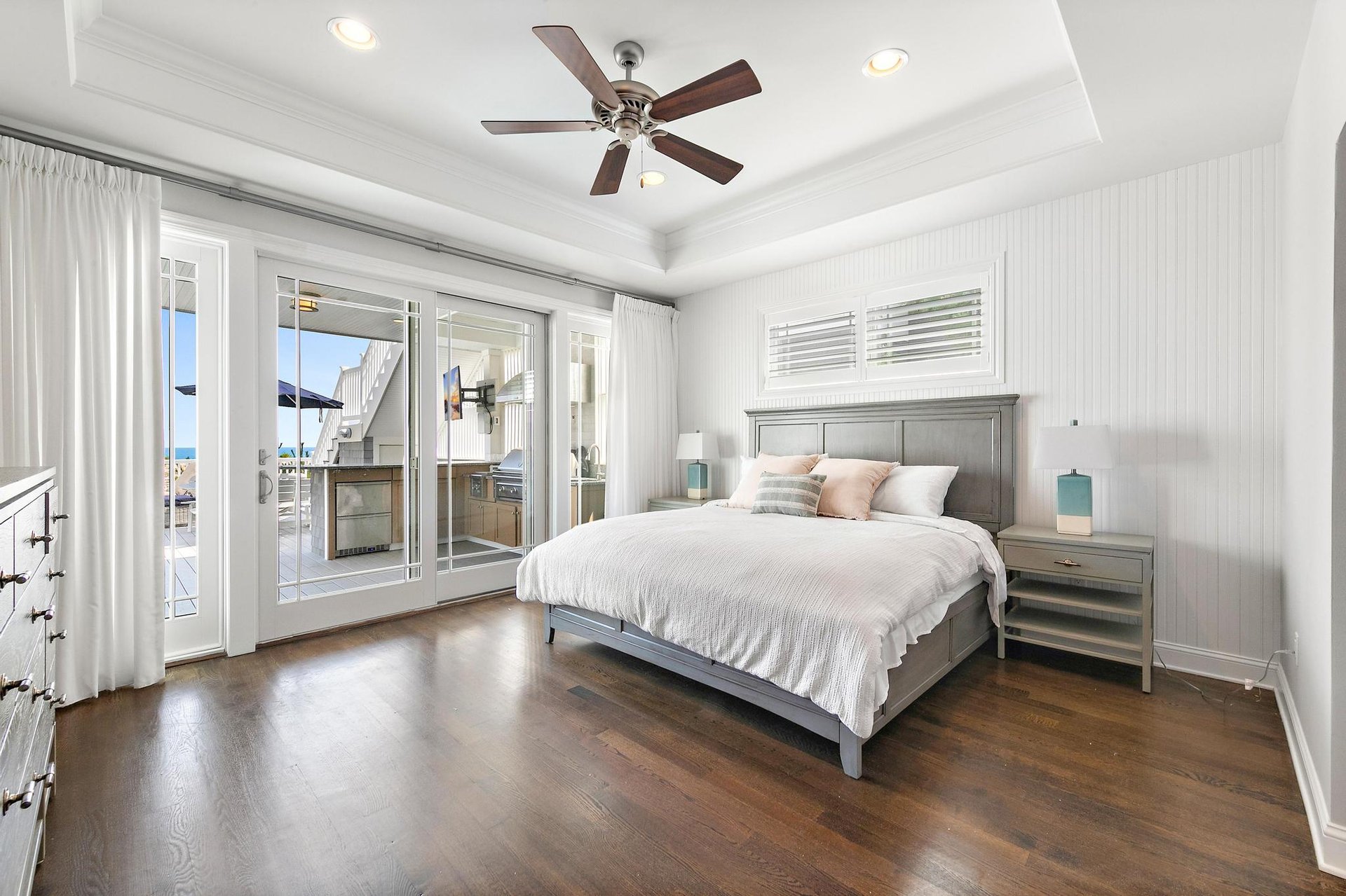 7213 Ocean Blvd