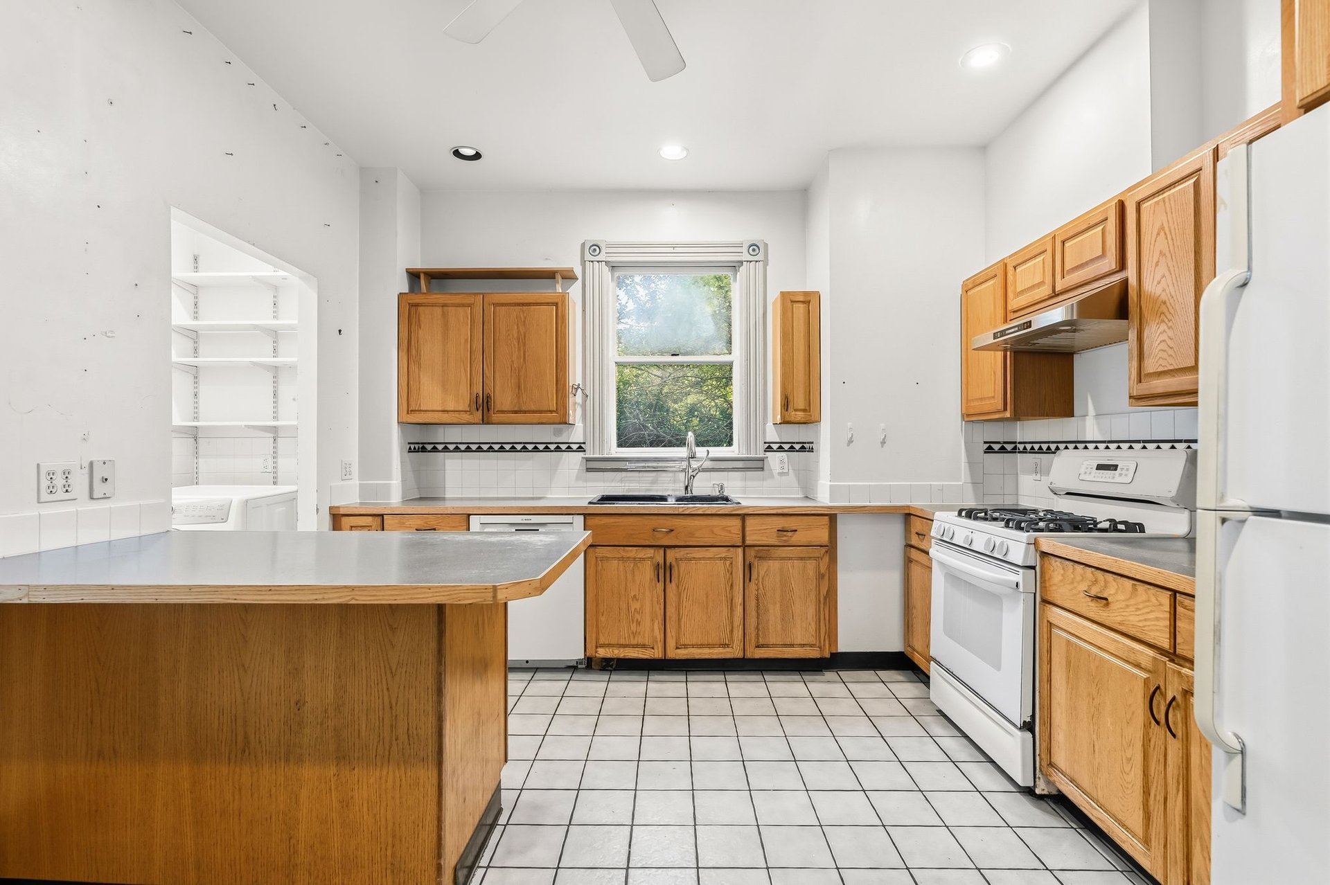 30 Walnut St, Somerville