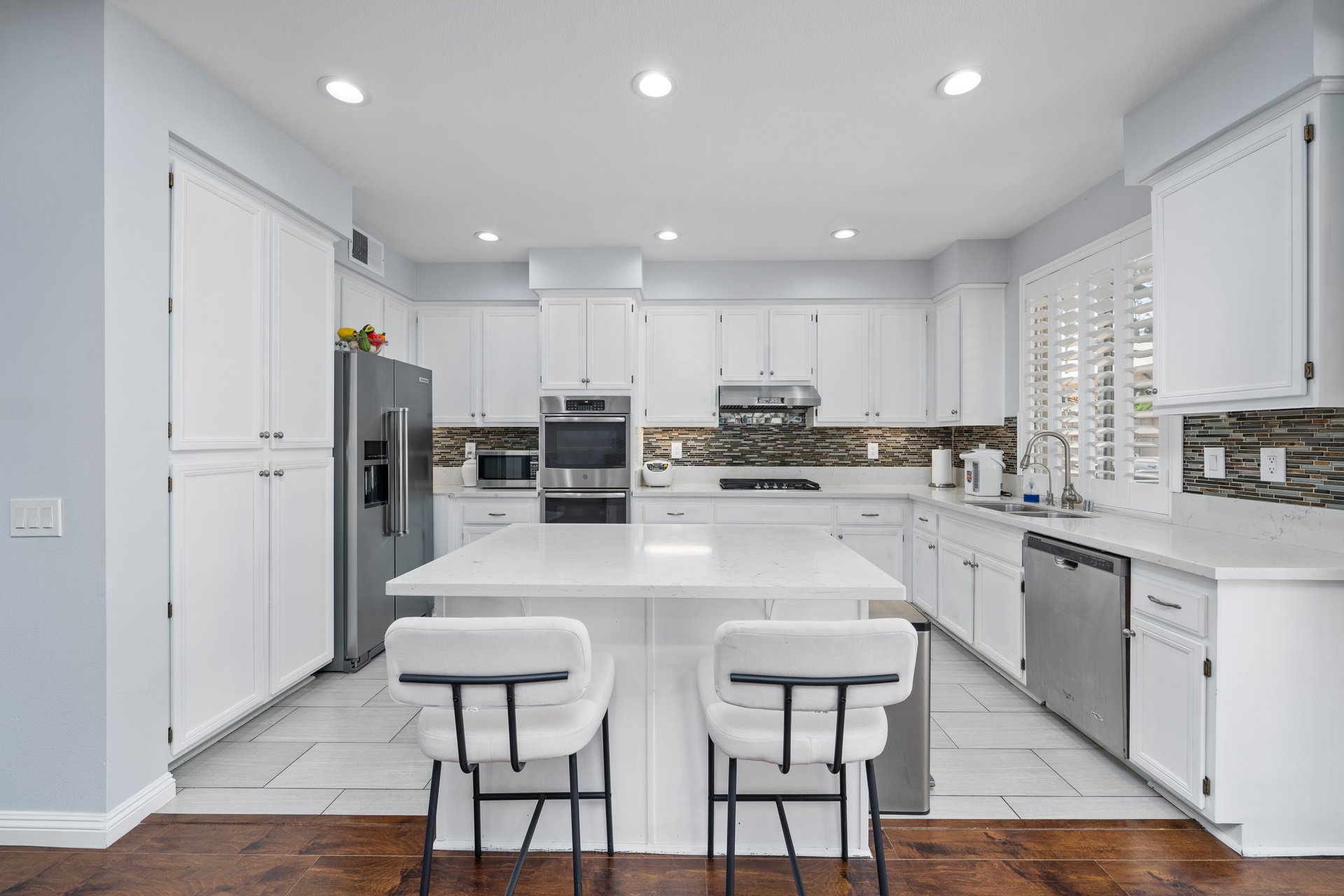 11344 Sunrise Court
