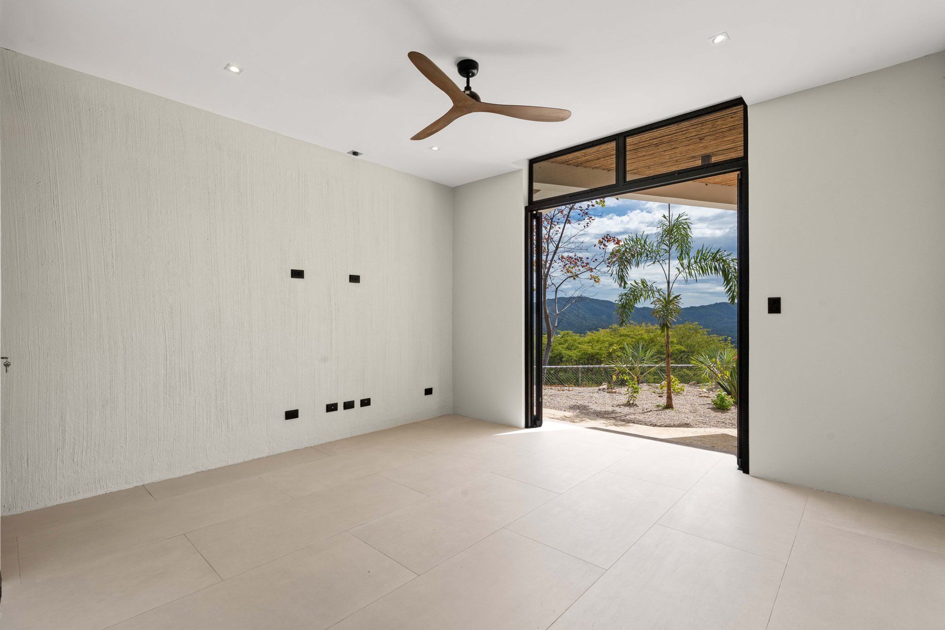 Villa Raoli | Get ready to live in your dream home in the stunning Pacific Heights!
