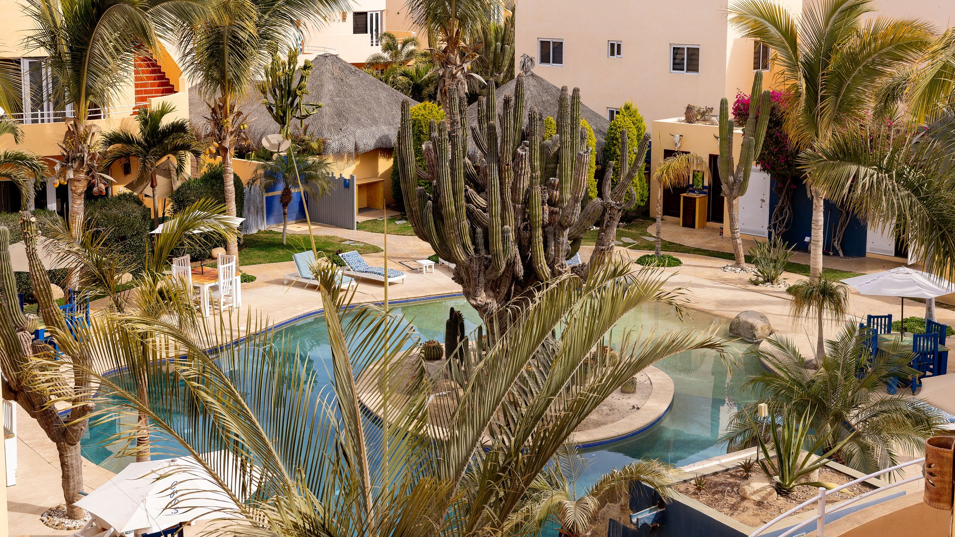Puesta Del Sol Studio 1B