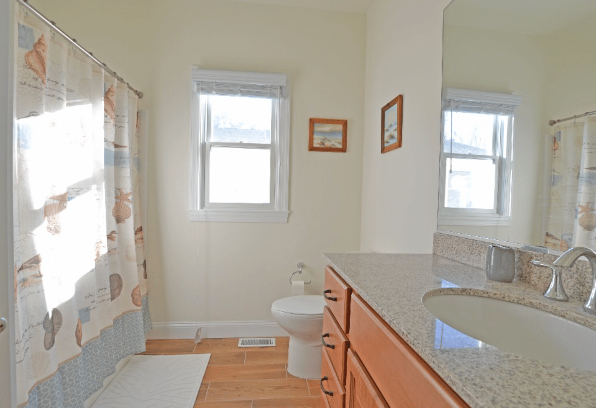 28 Pershing Avenue, Long Beach Township