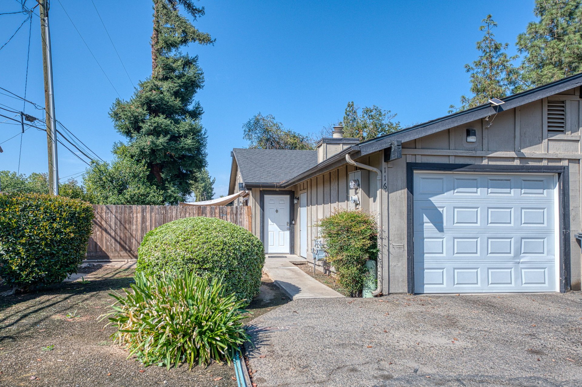 2247 W Dakota Avenue #116, Fresno