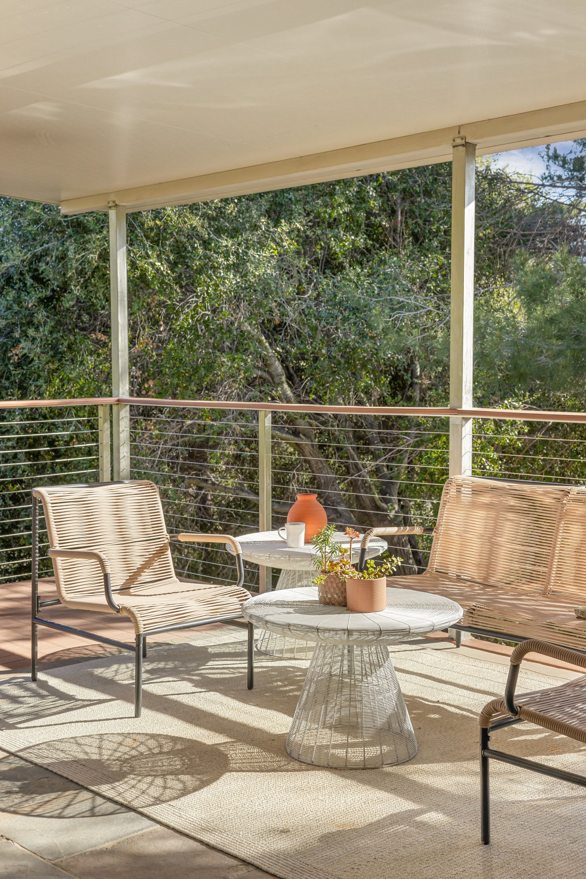 1310 N Topanga Canyon Blvd