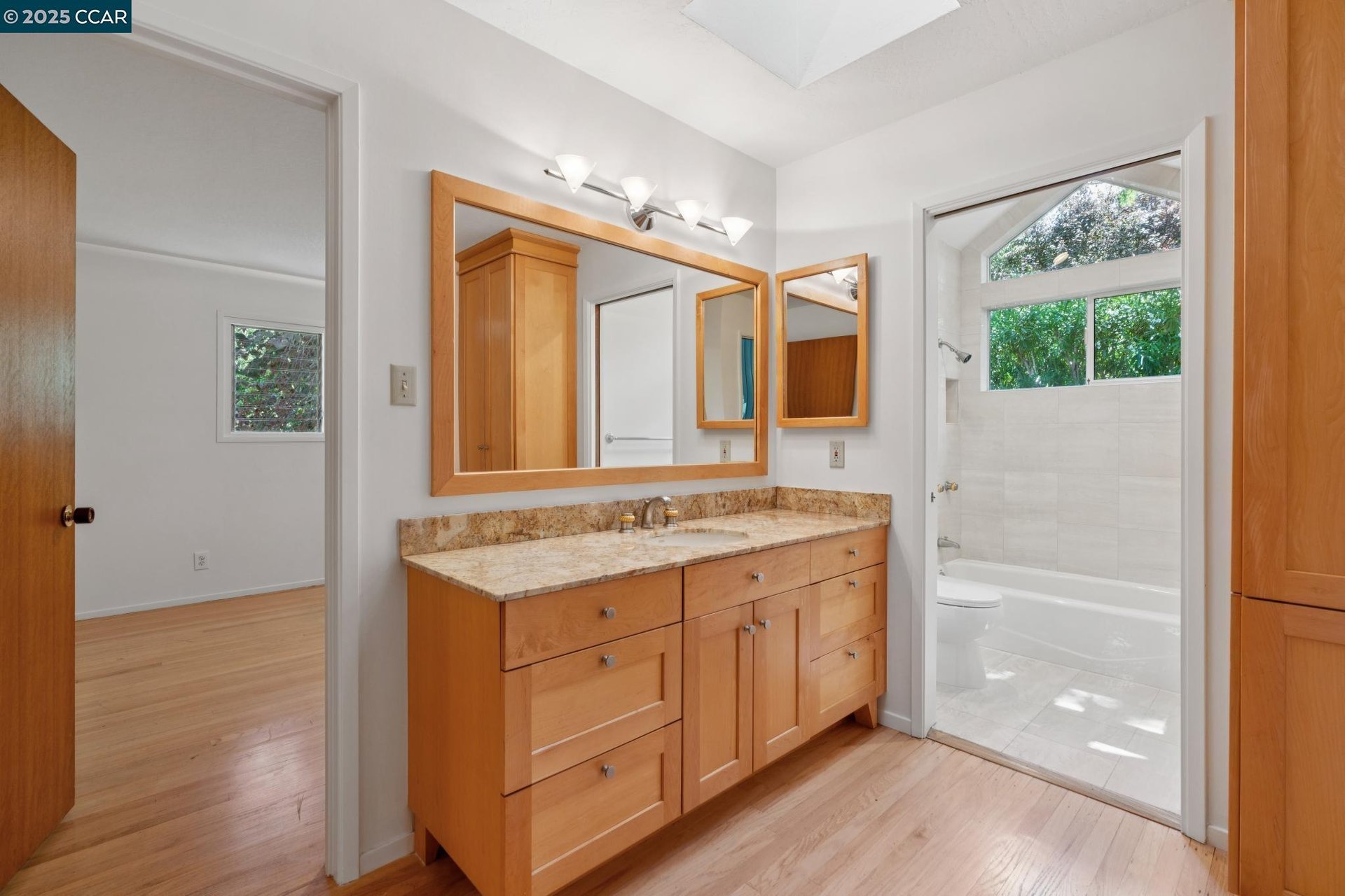 3806 Palo Alto Dr