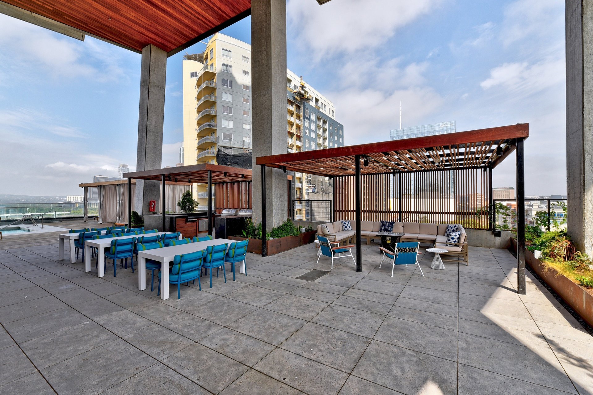 70 Rainey Street #2702 