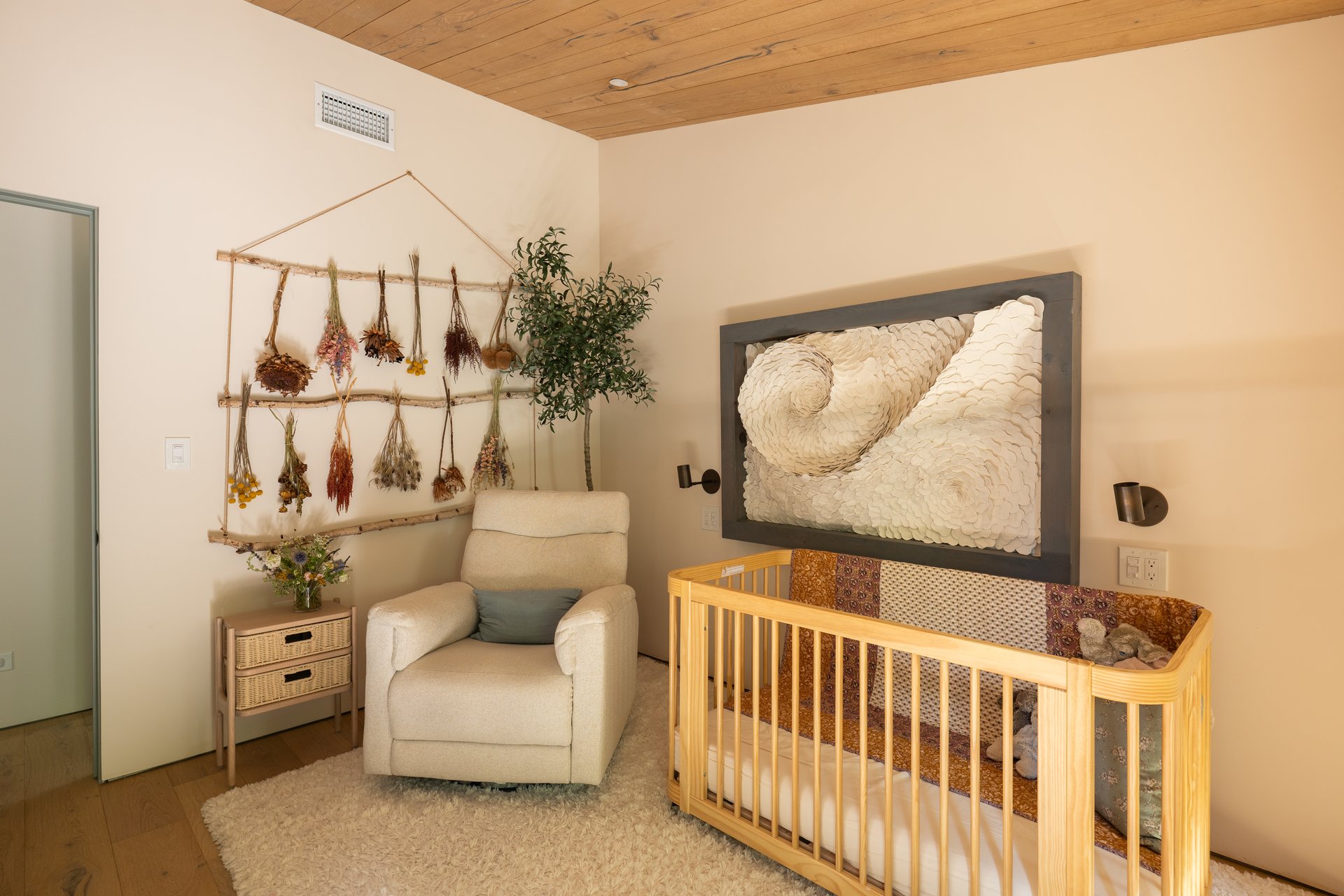 4157 Sunswept Dr, Studio City