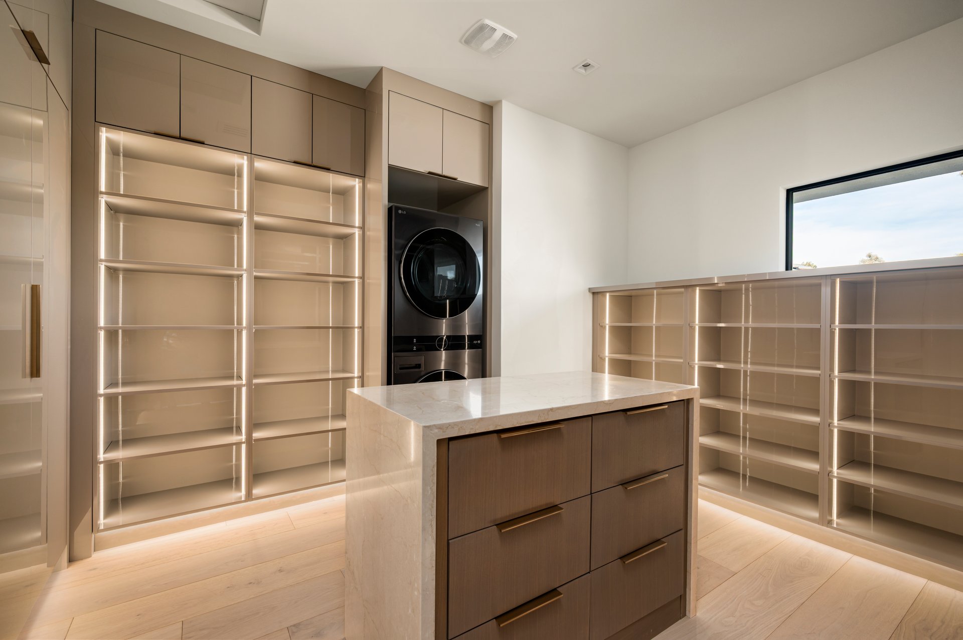 7780 E Vaquero Dr