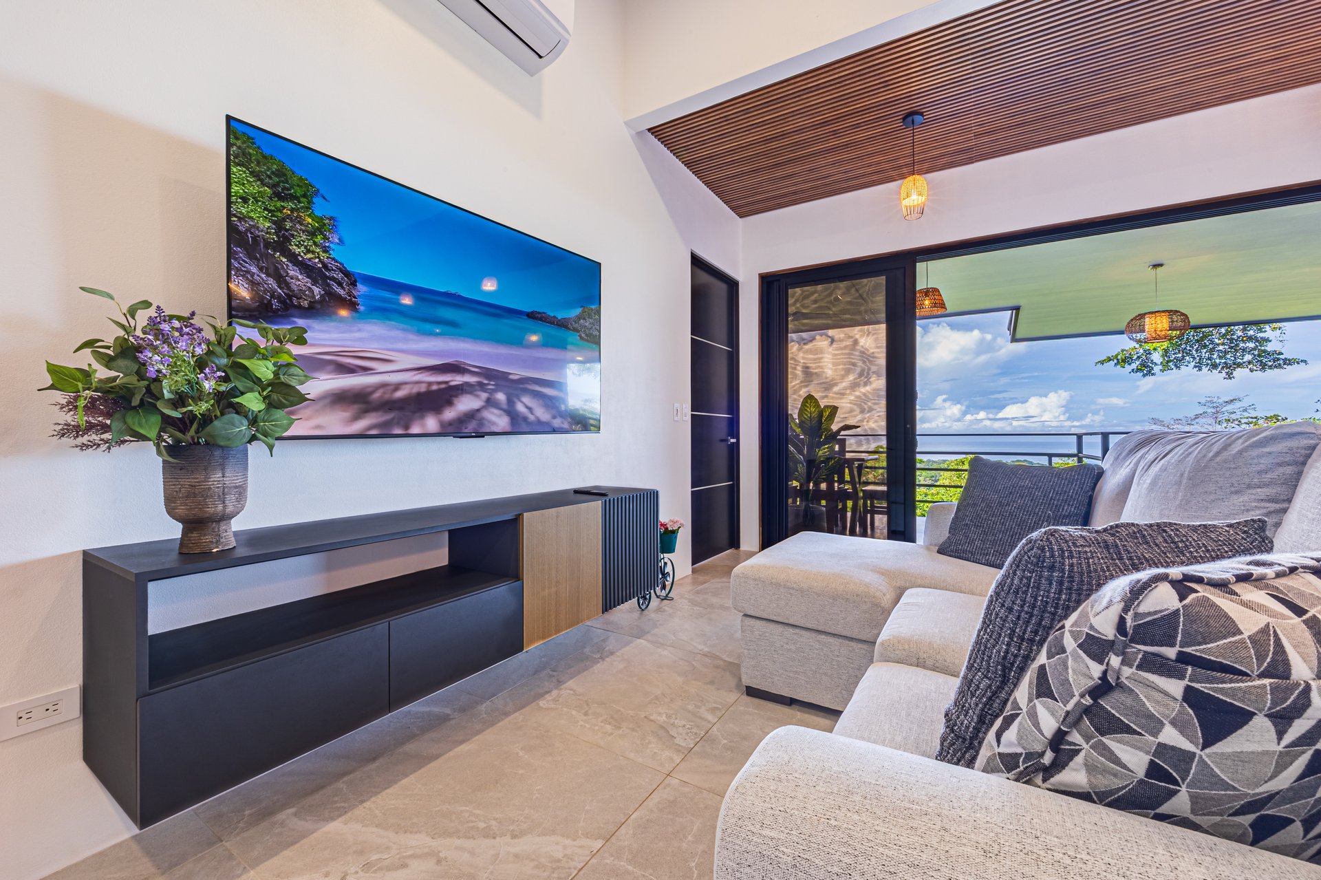 Villa Altamonte, Best Ocean View Home in the Hills of Uvita.