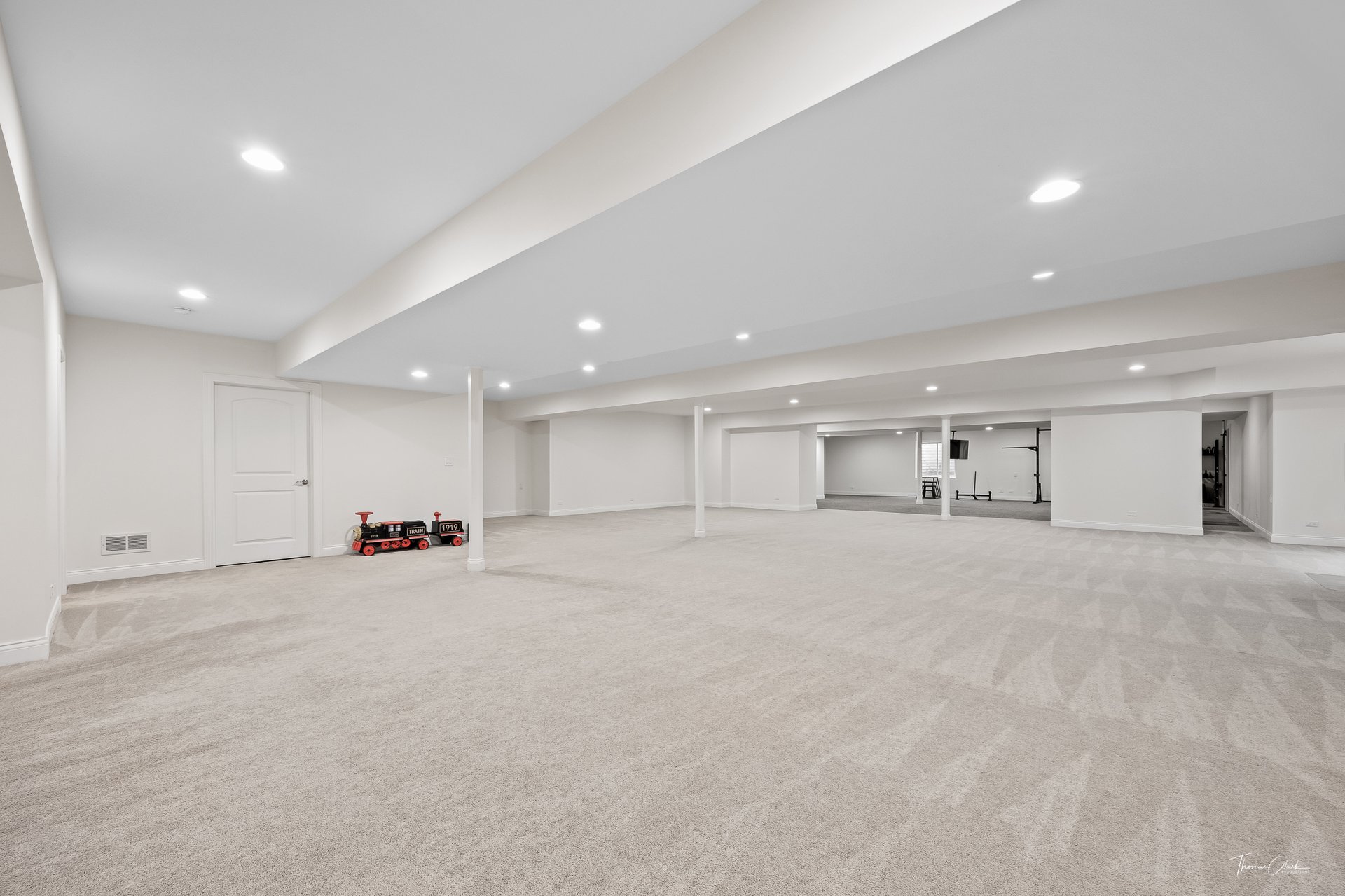 4103 Douglas Road
