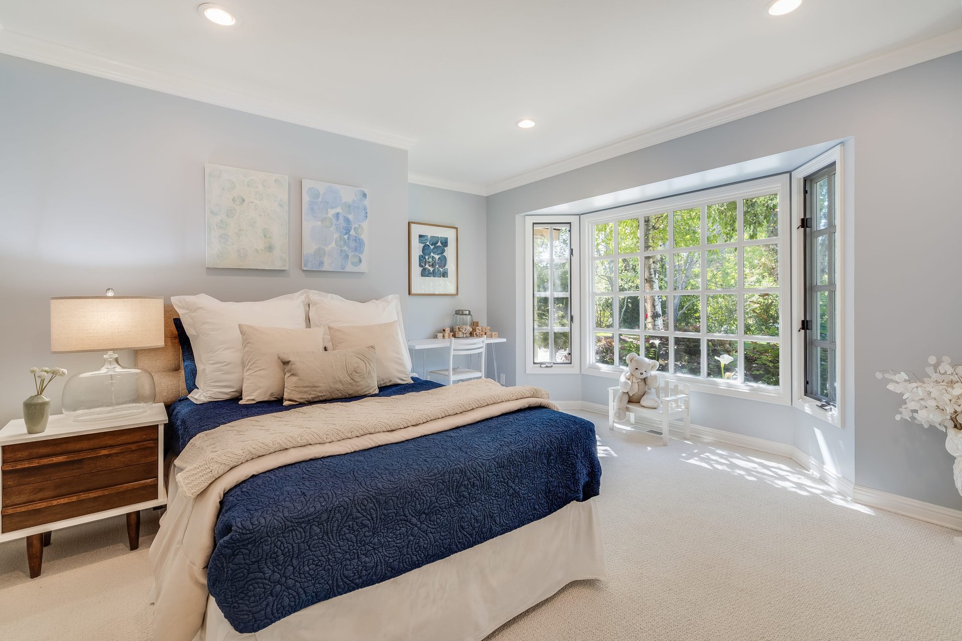 280 Ridgeway Road