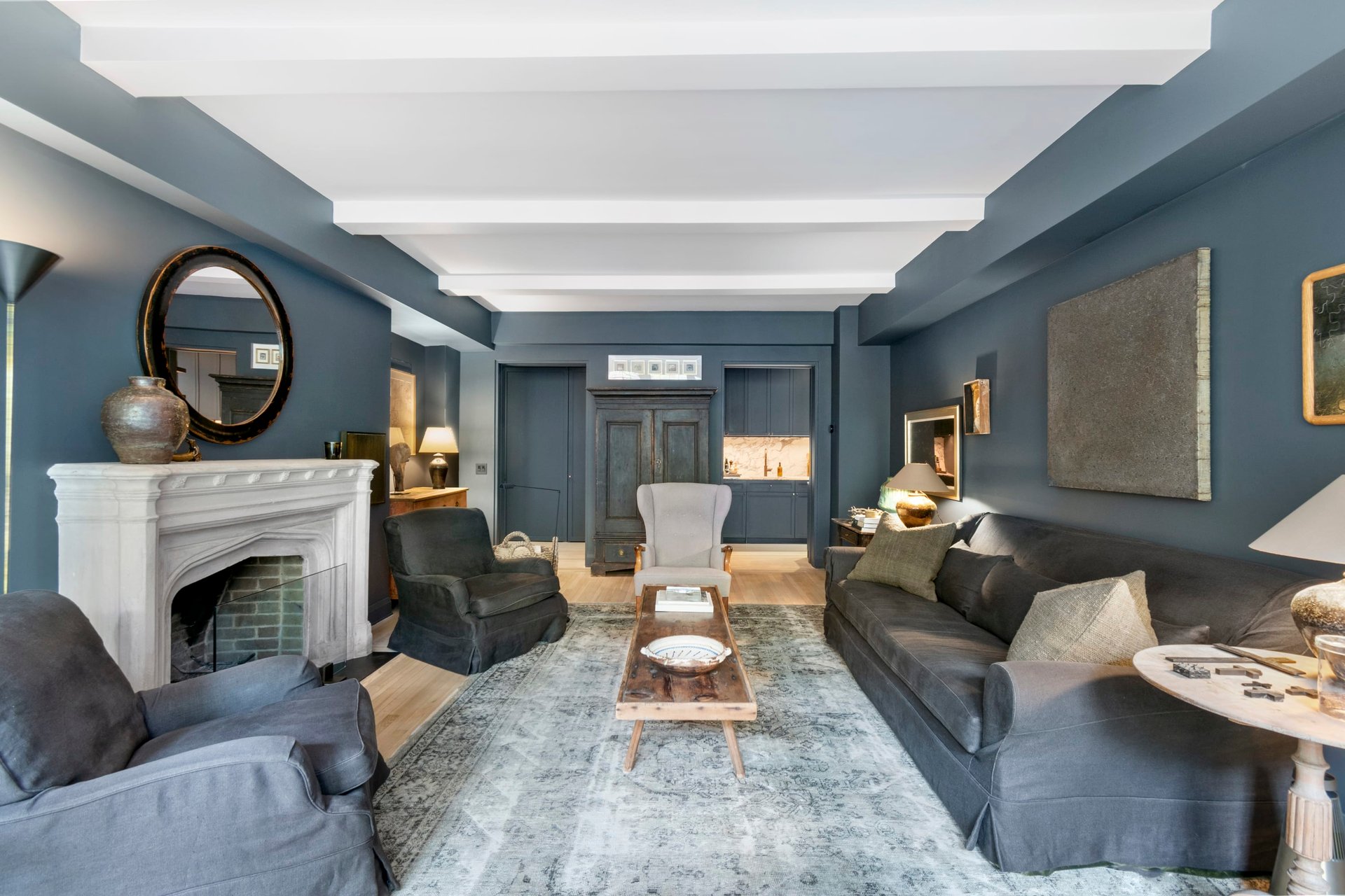 40-50 East 10th St