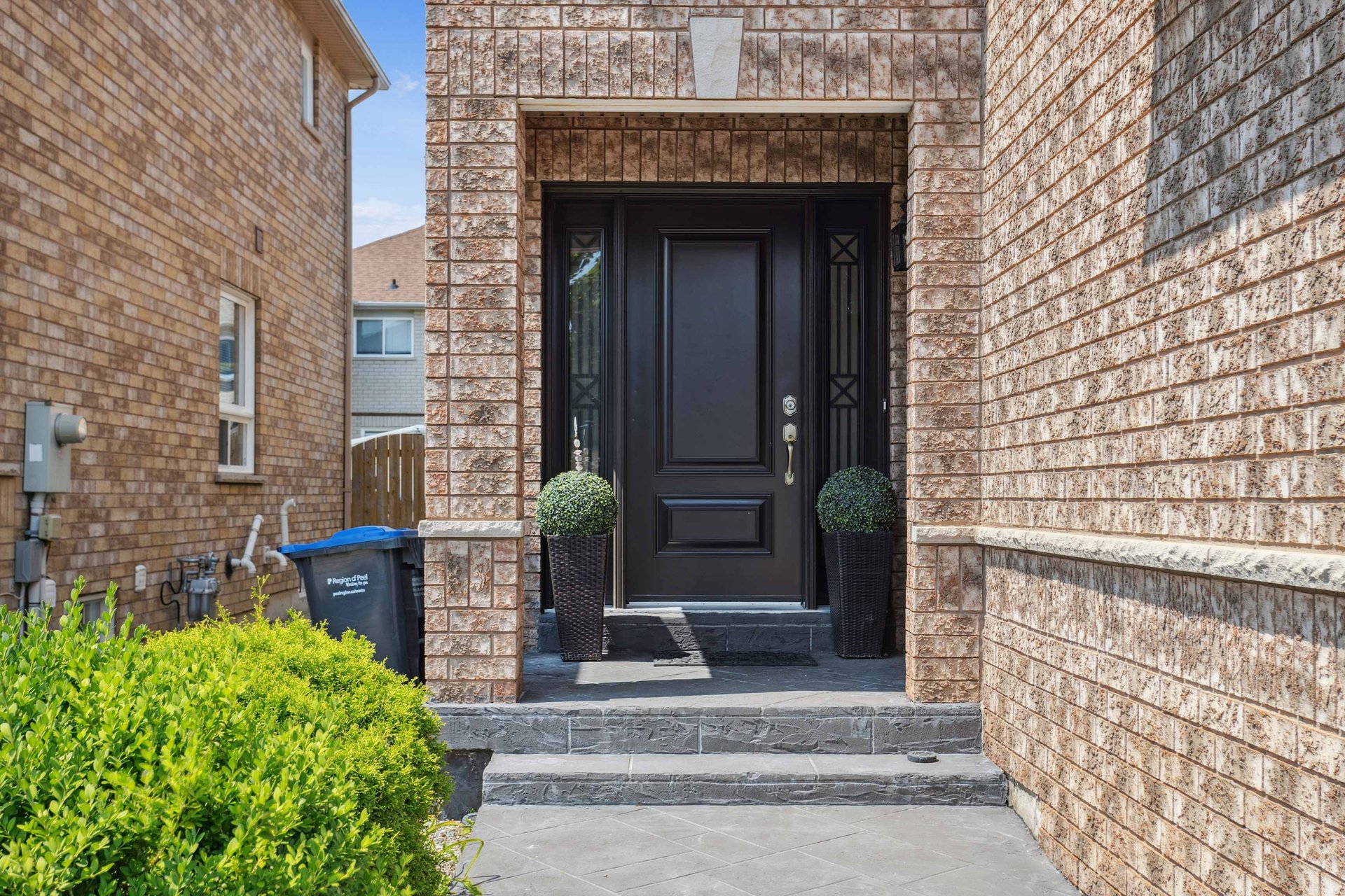 Gorgeous 3 Bedroom Semi- Detached