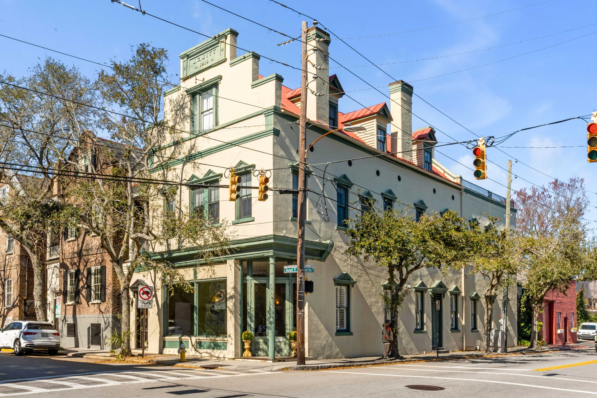 Hasell Street Retail/Office Lease
