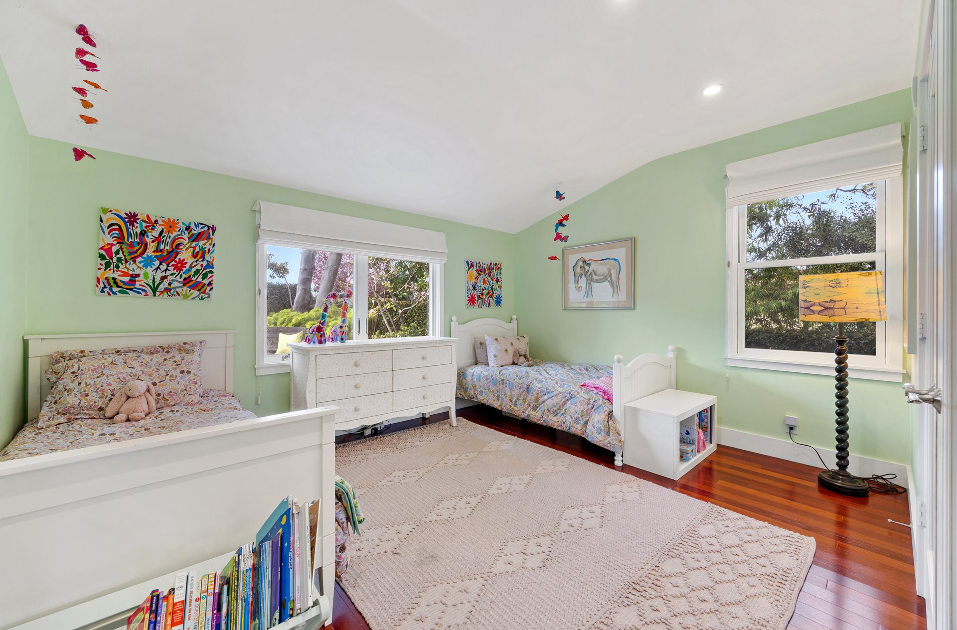 Incredible Location on Belvedere Island