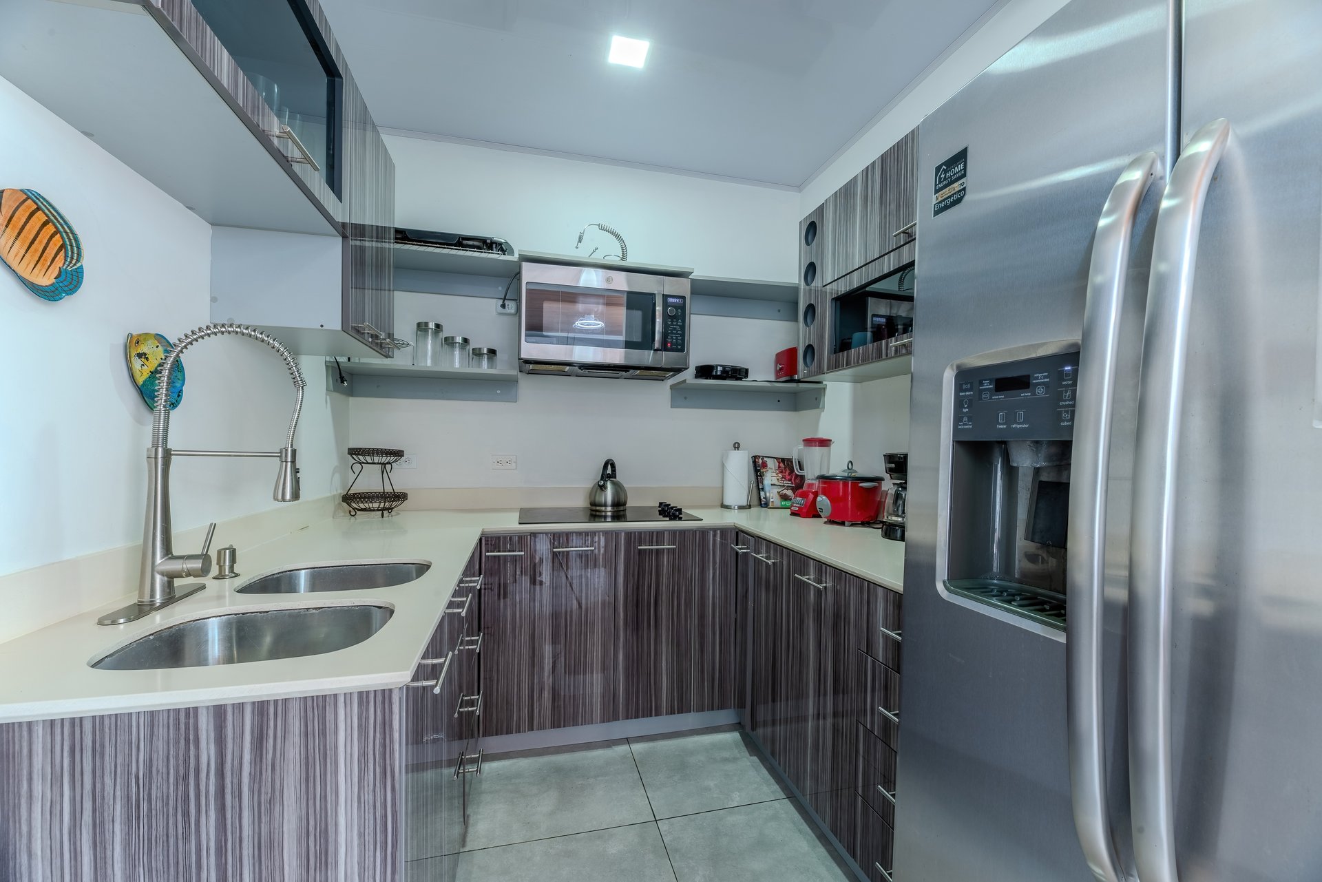 Playa Chamán Beach Home for Sale – 3 Br, Pool, Walk to the Beach | $329,000