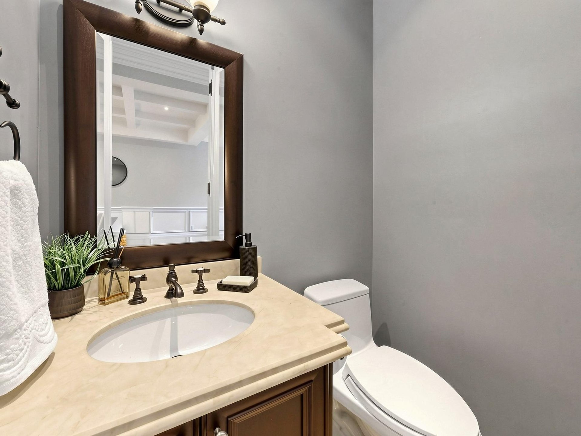 SOLD: Lovingly Maintained Family Home