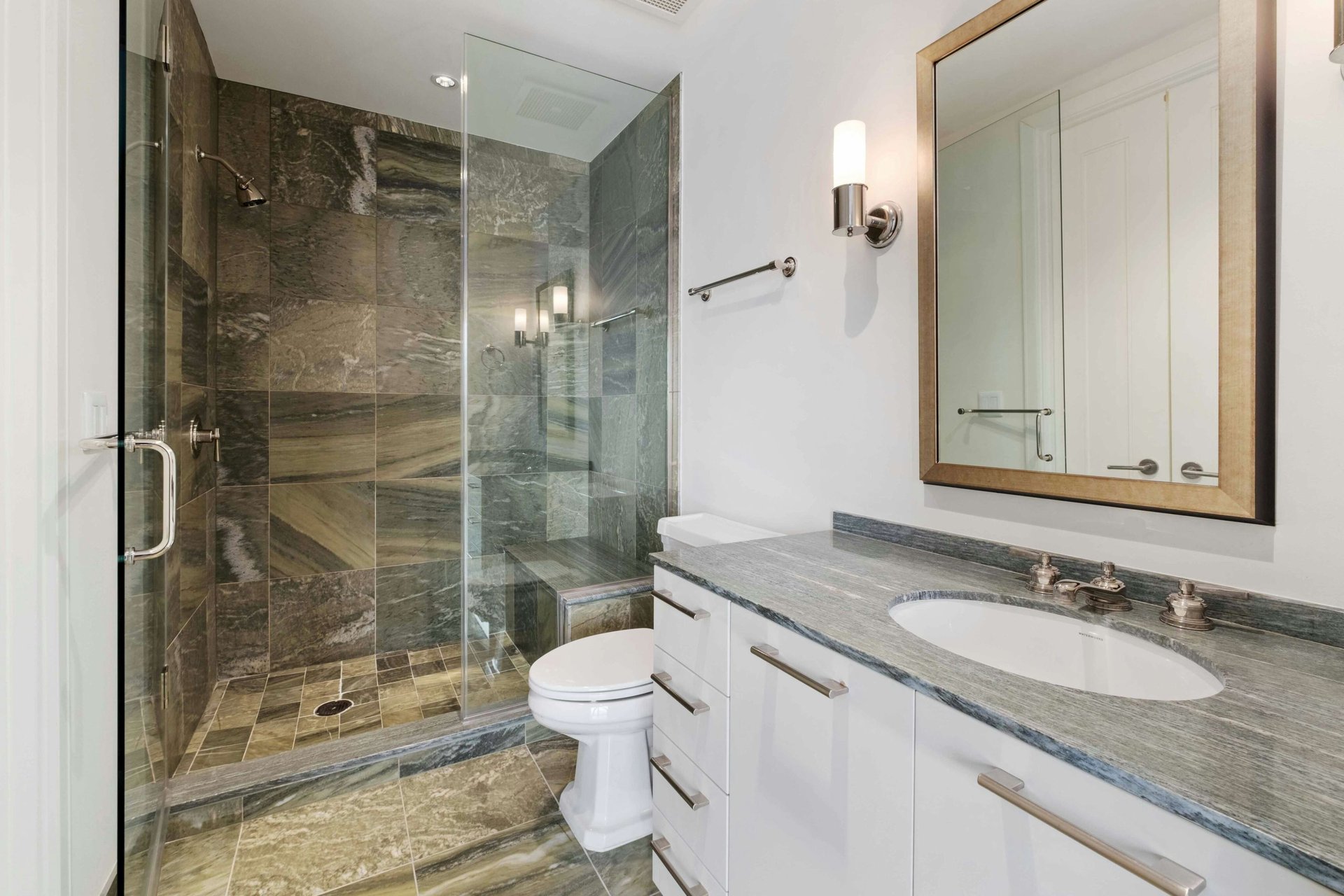 200 Congress Ave #30H 